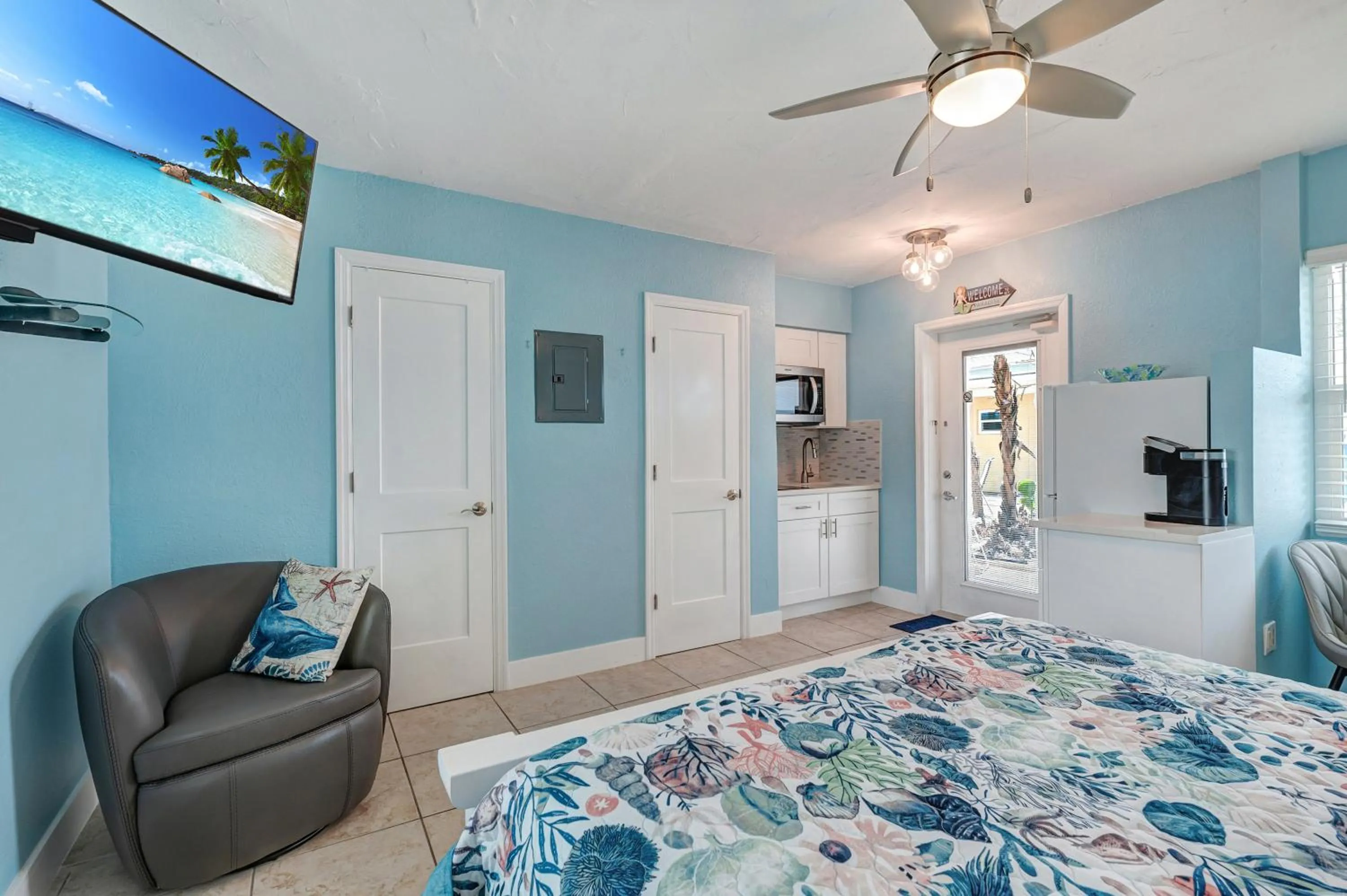 Bed in A Beach Retreat on Casey Key