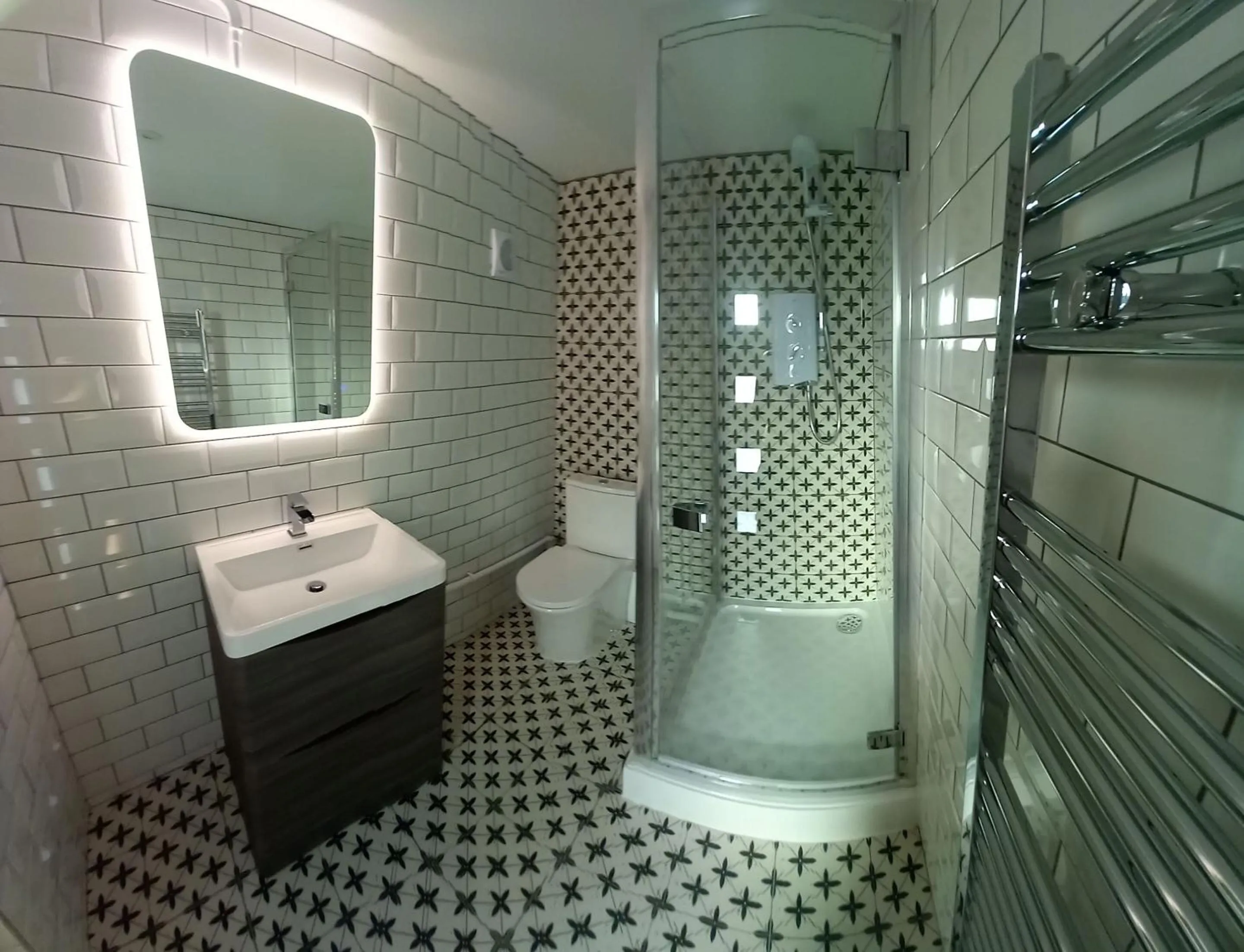 Bathroom in Sandy Toes Accommodation