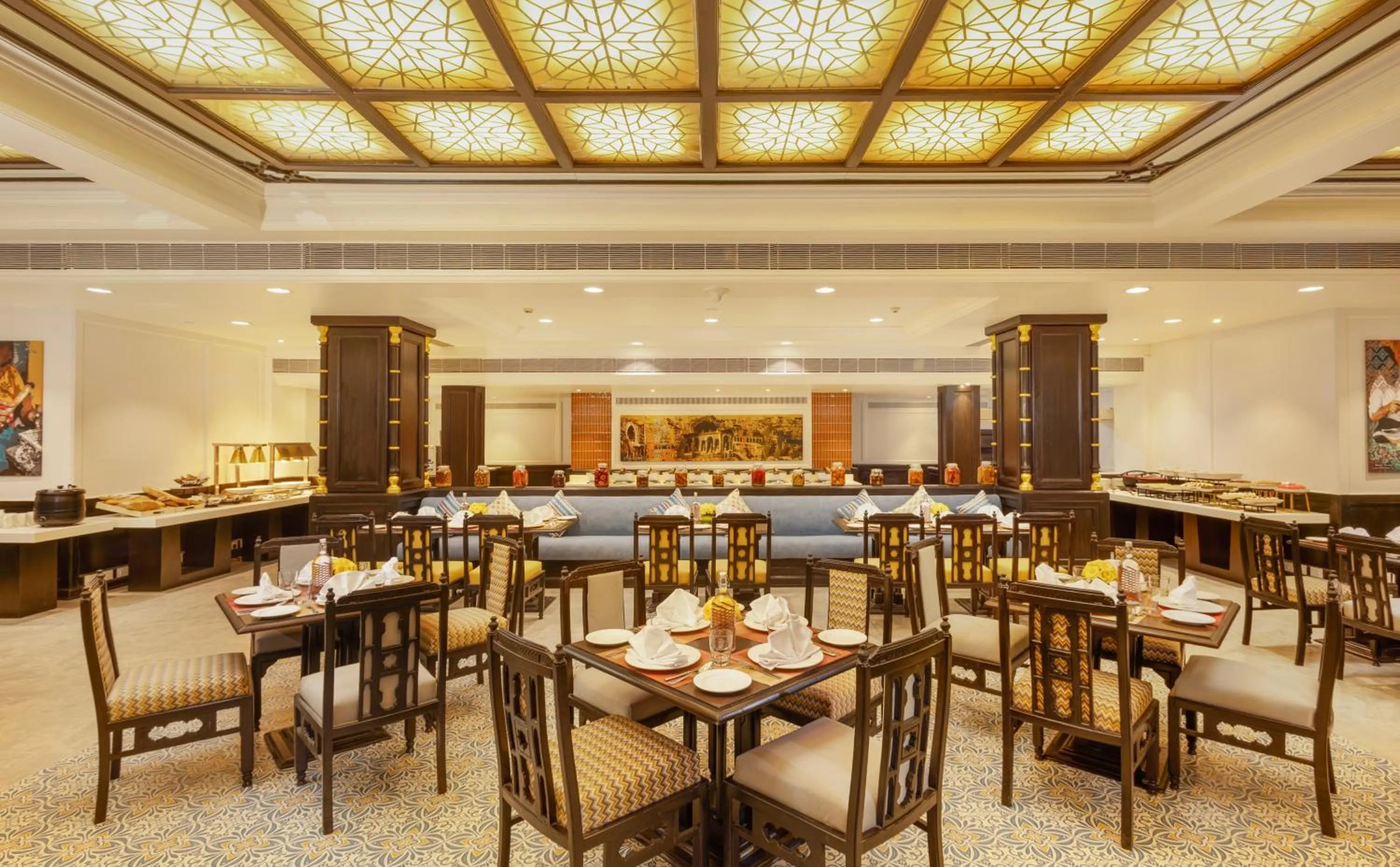 Restaurant/places to eat in Gateway Aurangabad - Chhatrapati Sambhaji Nagar