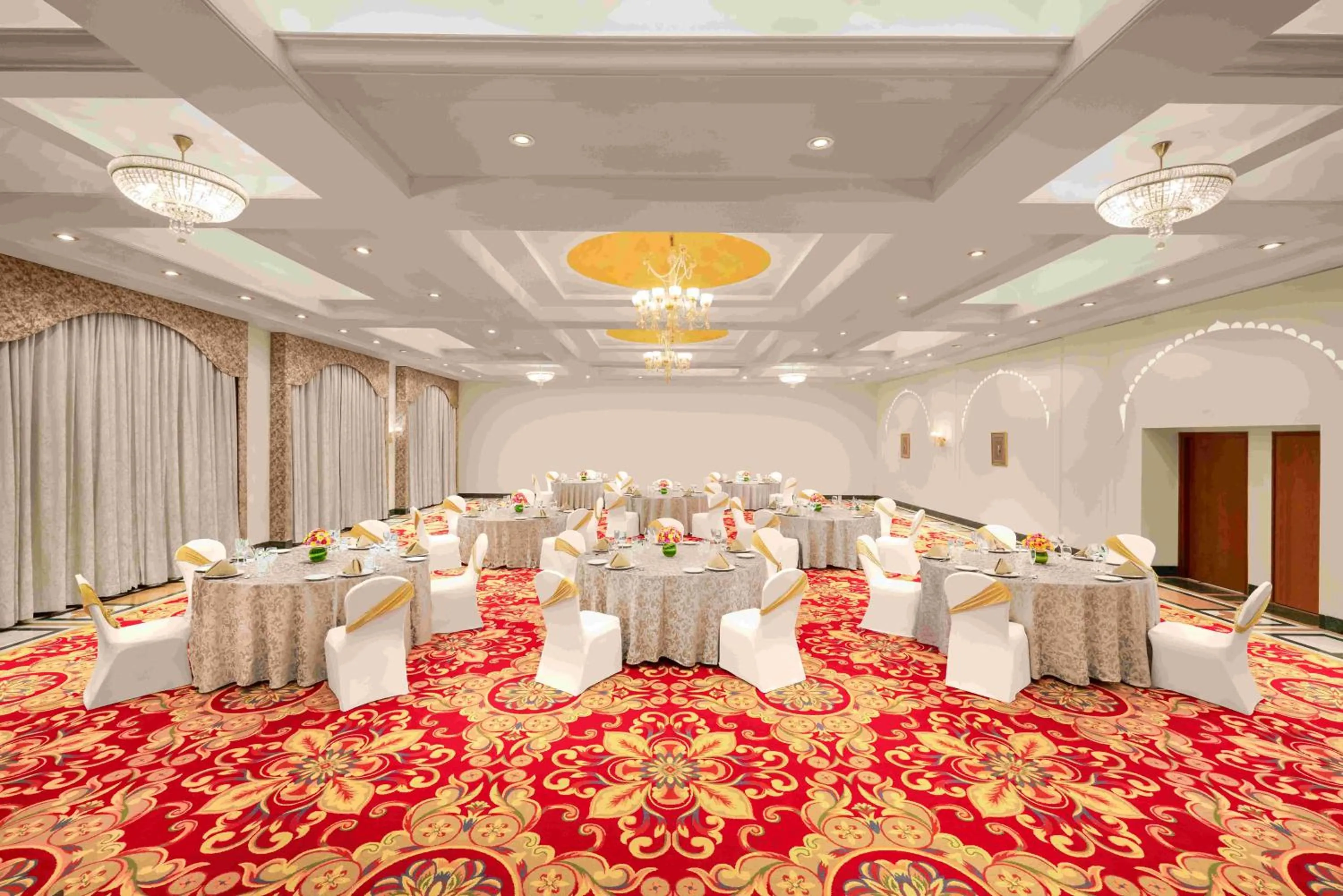 Banquet/Function facilities in Gateway Aurangabad - Chhatrapati Sambhaji Nagar