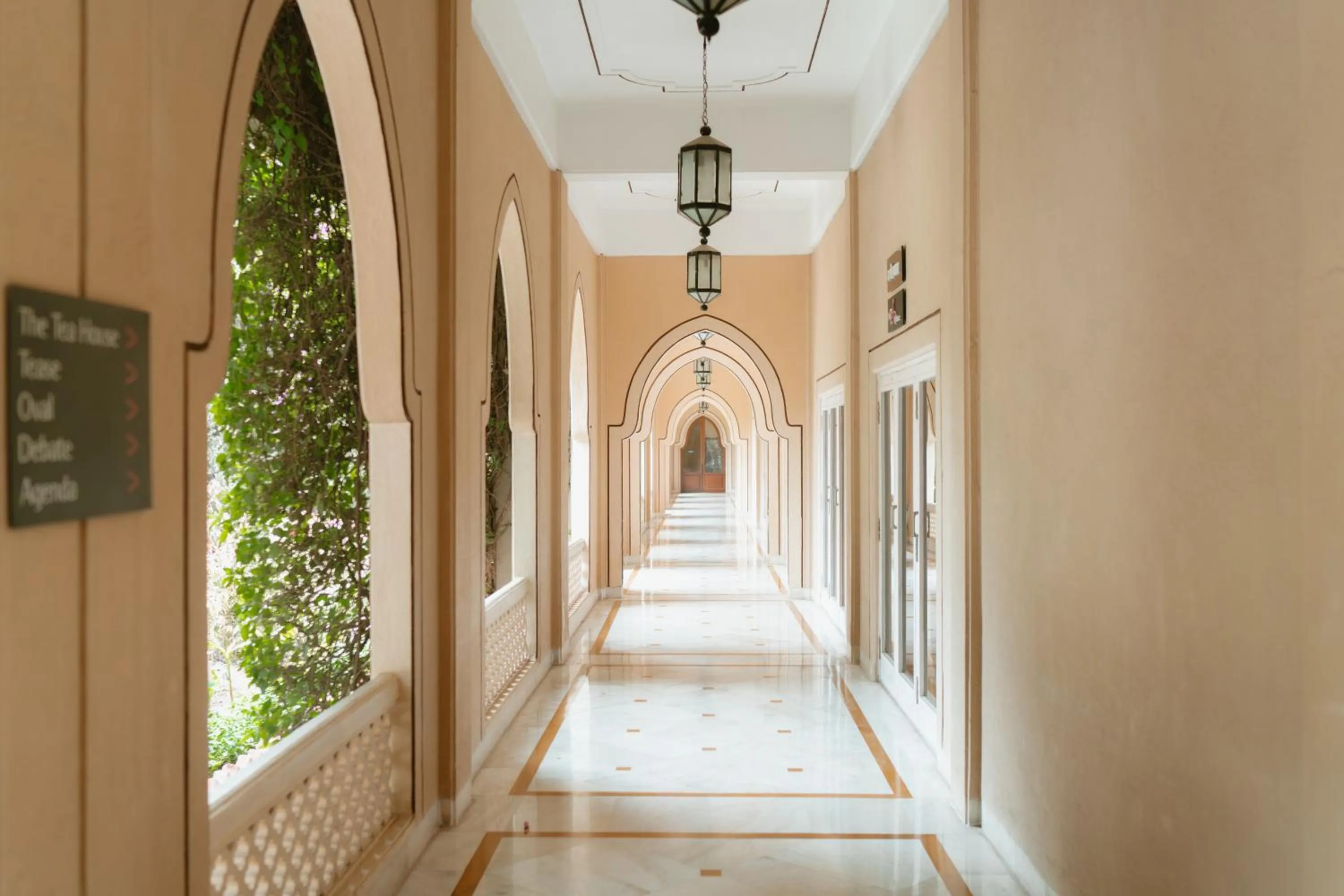 Gateway Aurangabad - Chhatrapati Sambhaji Nagar