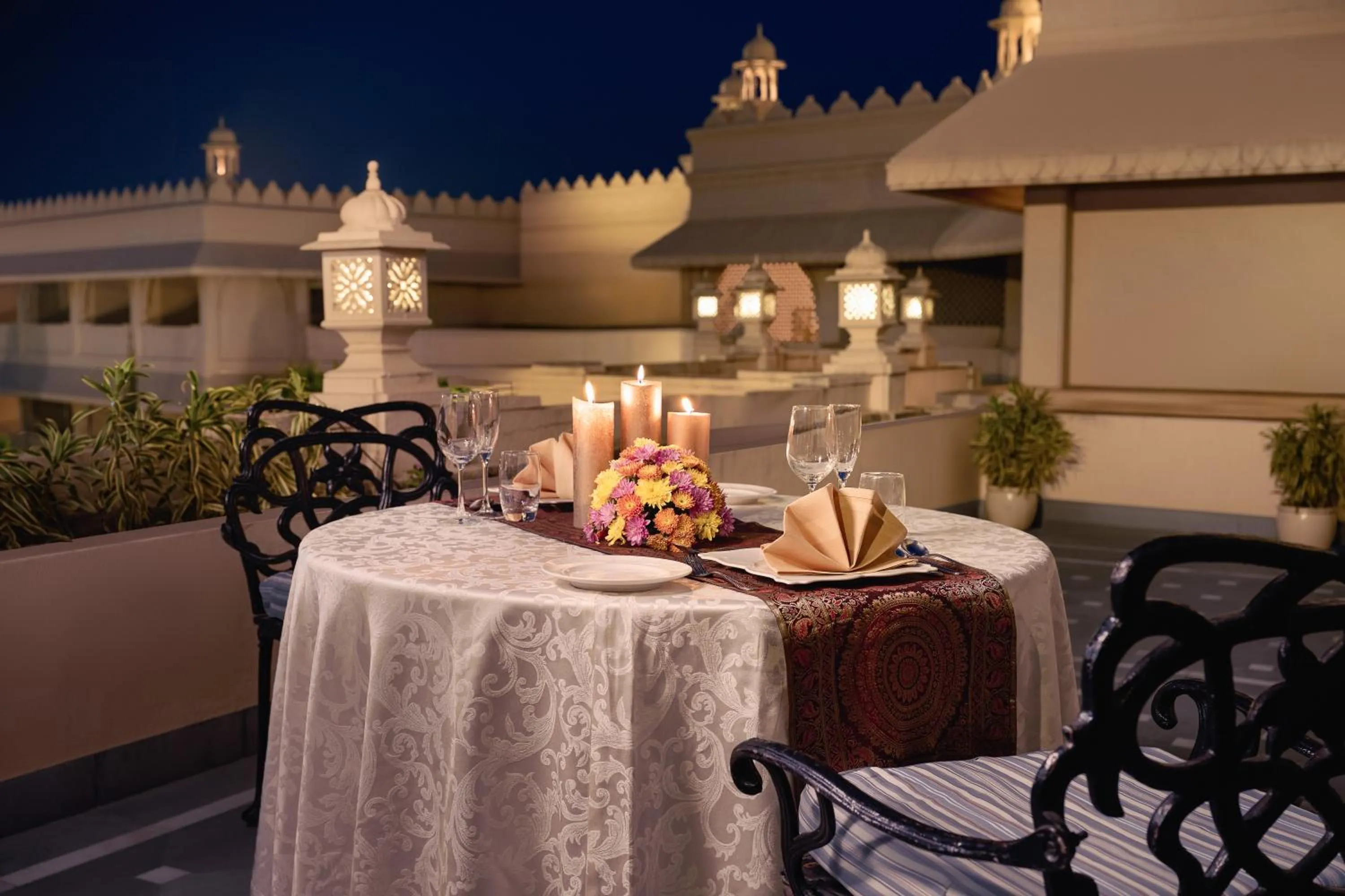 Night in Gateway Aurangabad - Chhatrapati Sambhaji Nagar