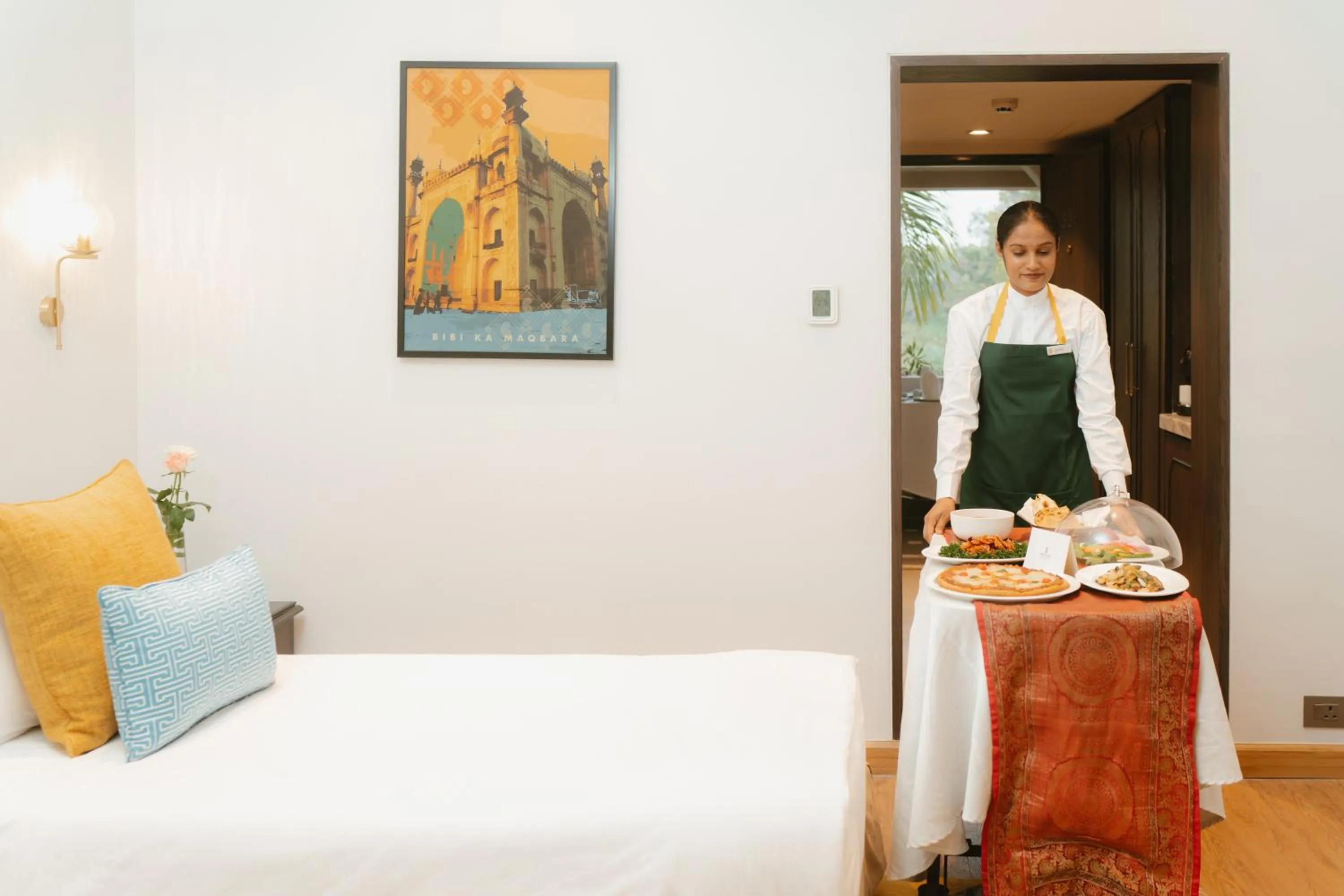 Bed in Gateway Aurangabad - Chhatrapati Sambhaji Nagar