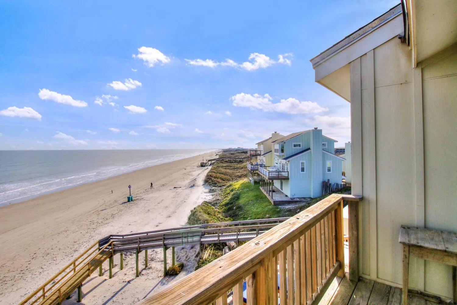 Other in Titas Sandcastle LC17 Pet Friendly