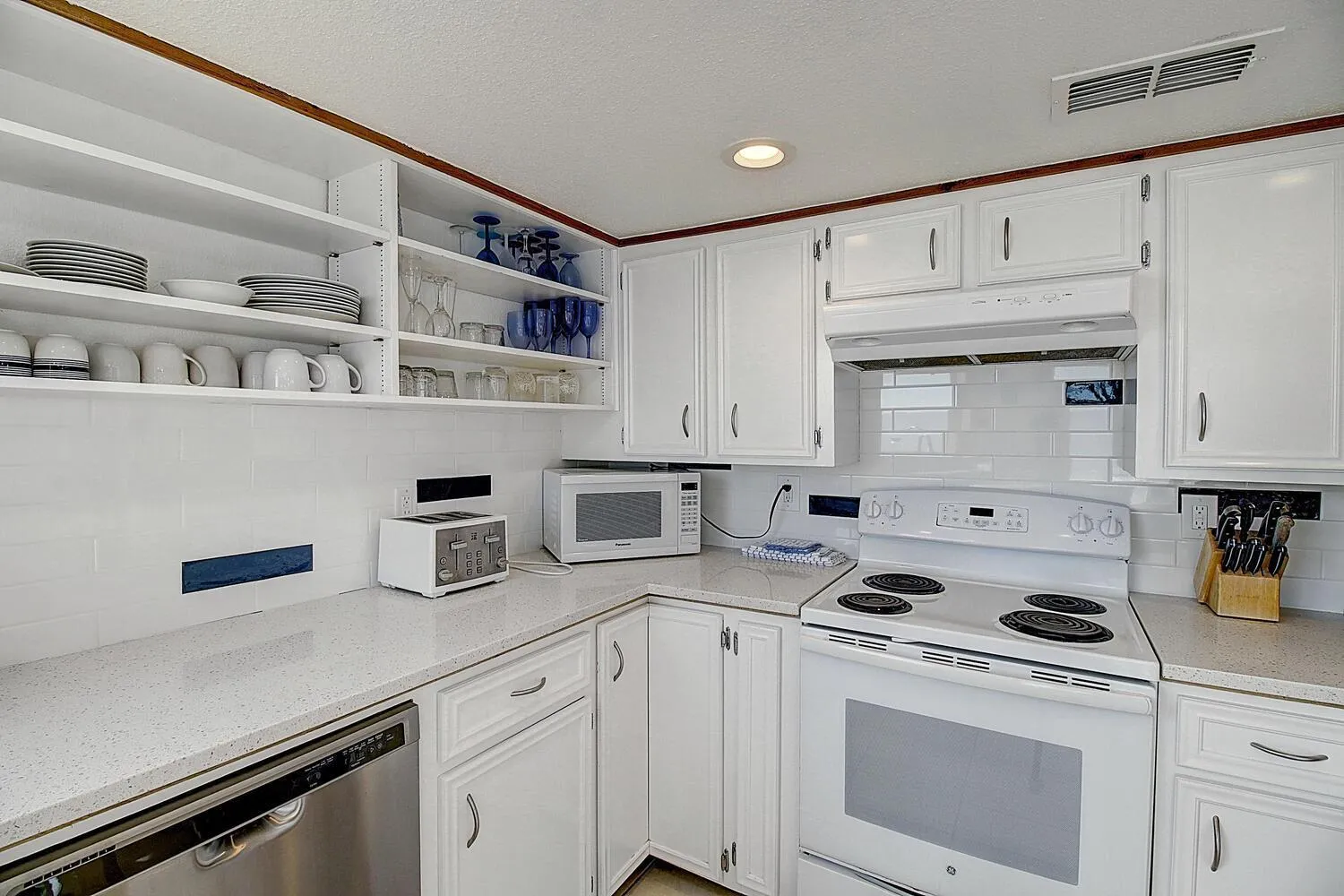 Other in Titas Sandcastle LC17 Pet Friendly