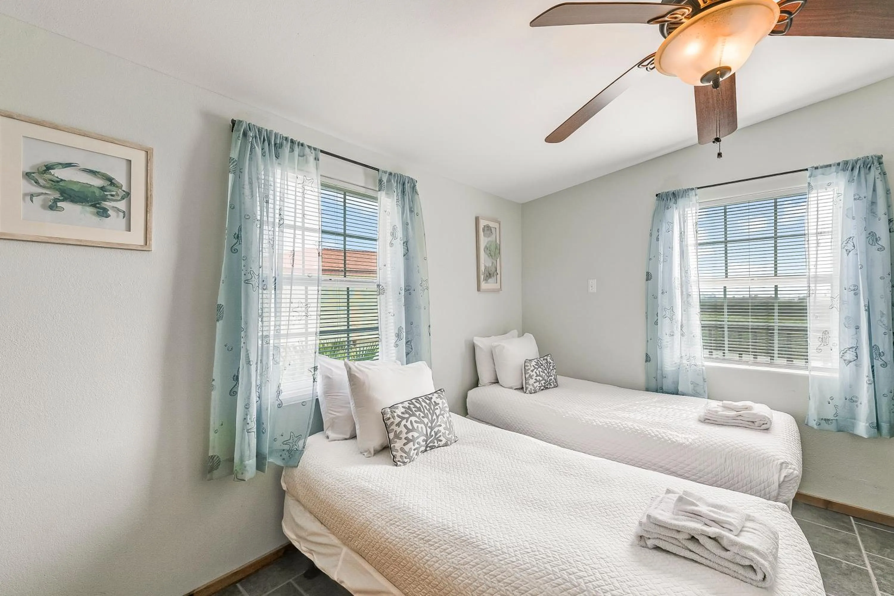 Other, Bed in Blue Water Fisherman 614SP