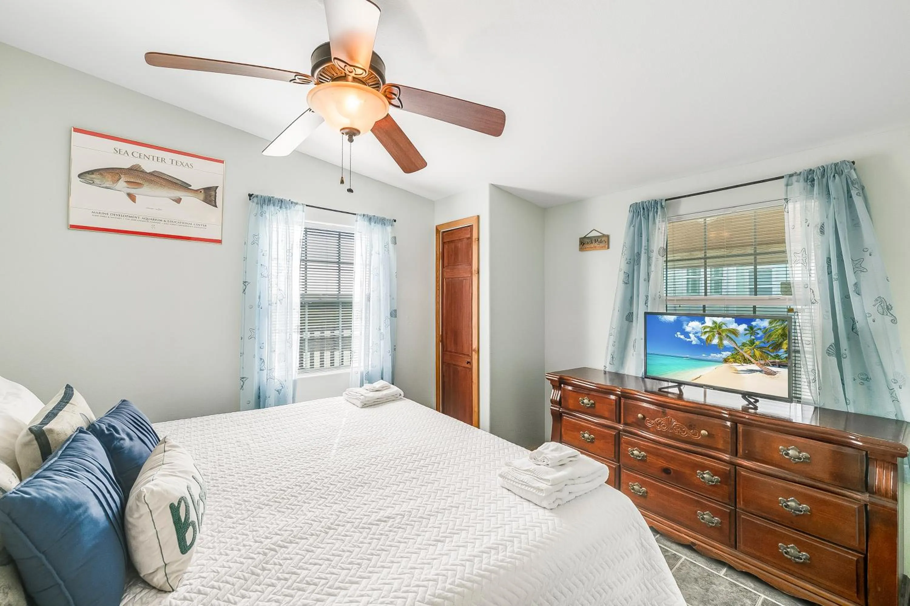 Other, Bed in Blue Water Fisherman 614SP