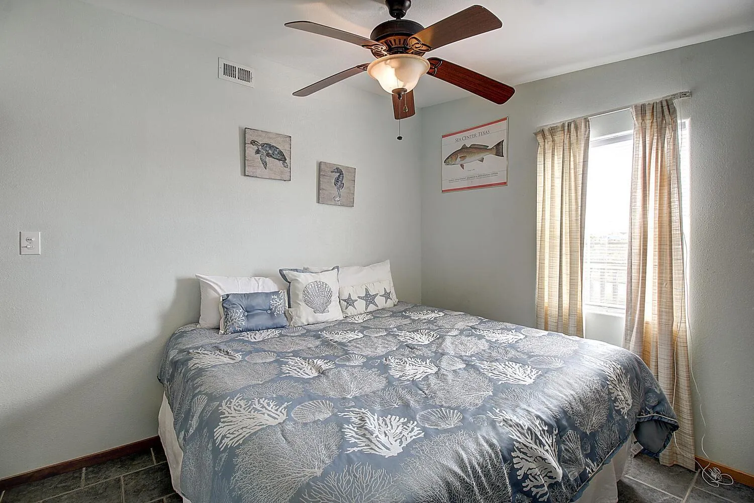 Other, Bed in Blue Water Fisherman 614SP