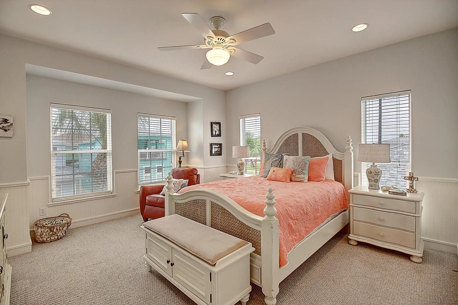 Other in Pelicans Perch VW21