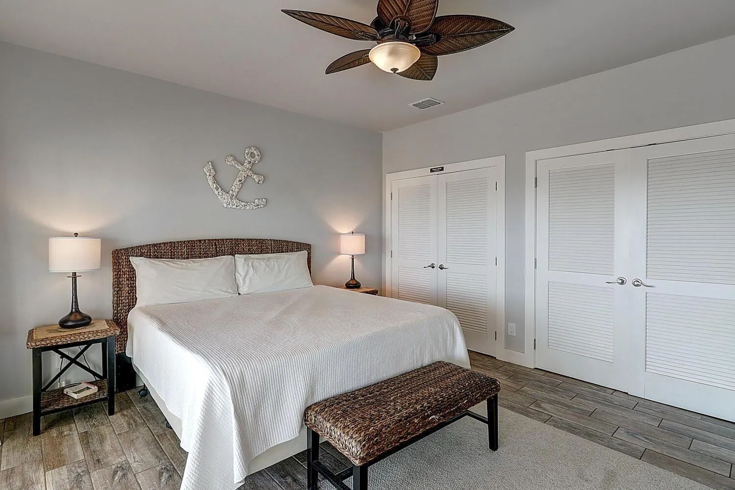 Other, Bed in The Pearl of Port A GW108