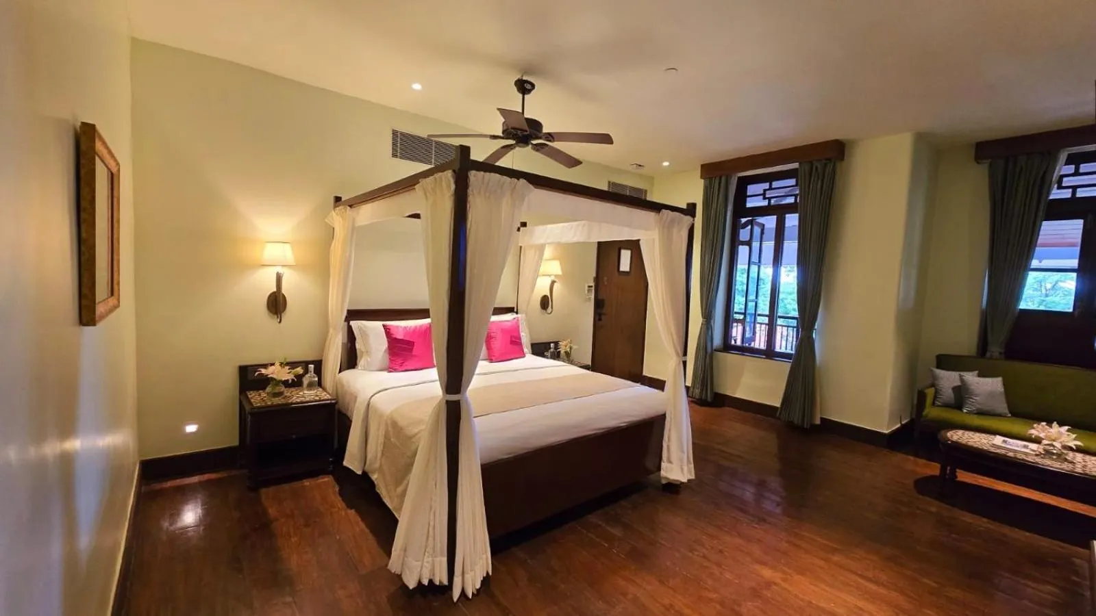 Bed in Gateway Madurai