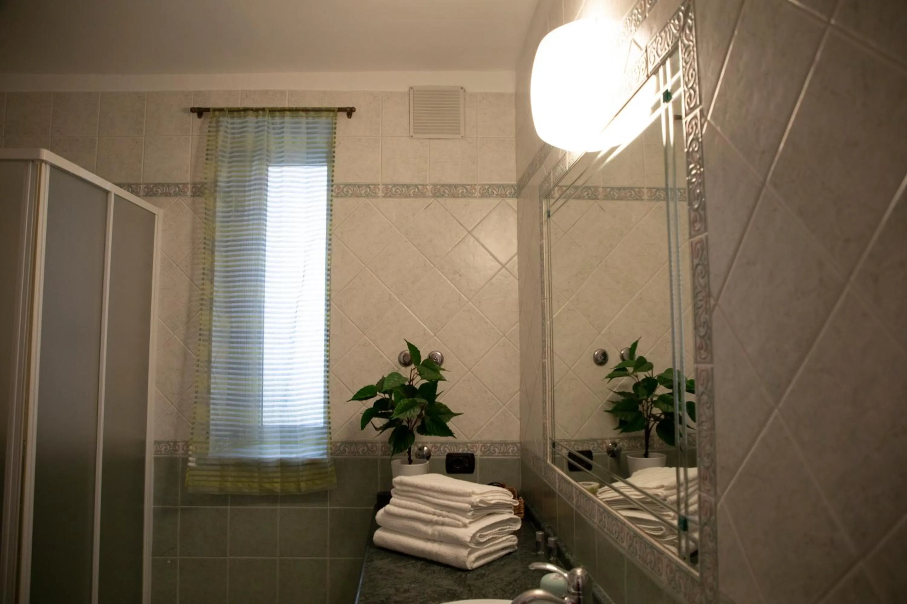 Shower in Relais CuoreNapoletano