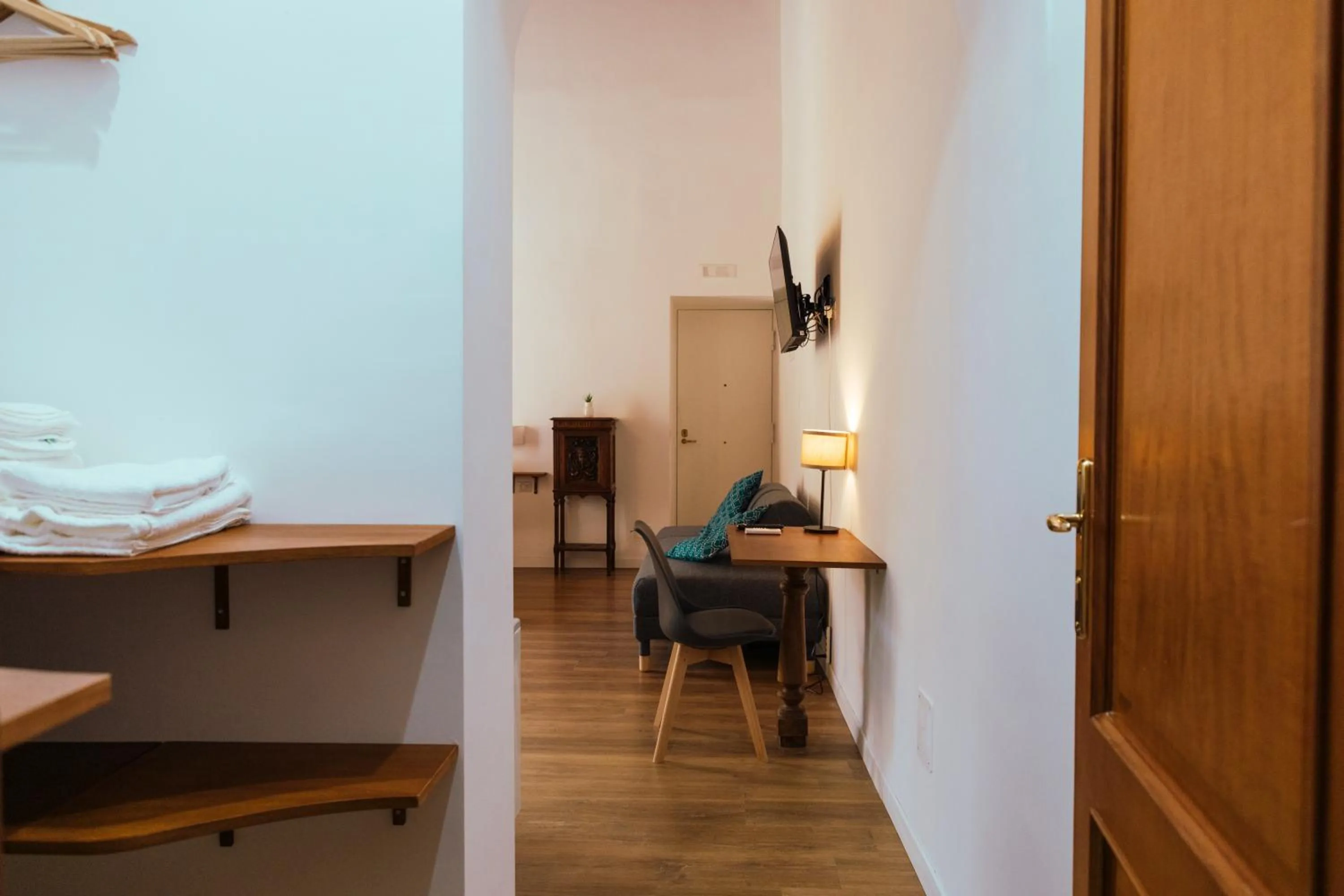 Photo of the whole room in Relais CuoreNapoletano