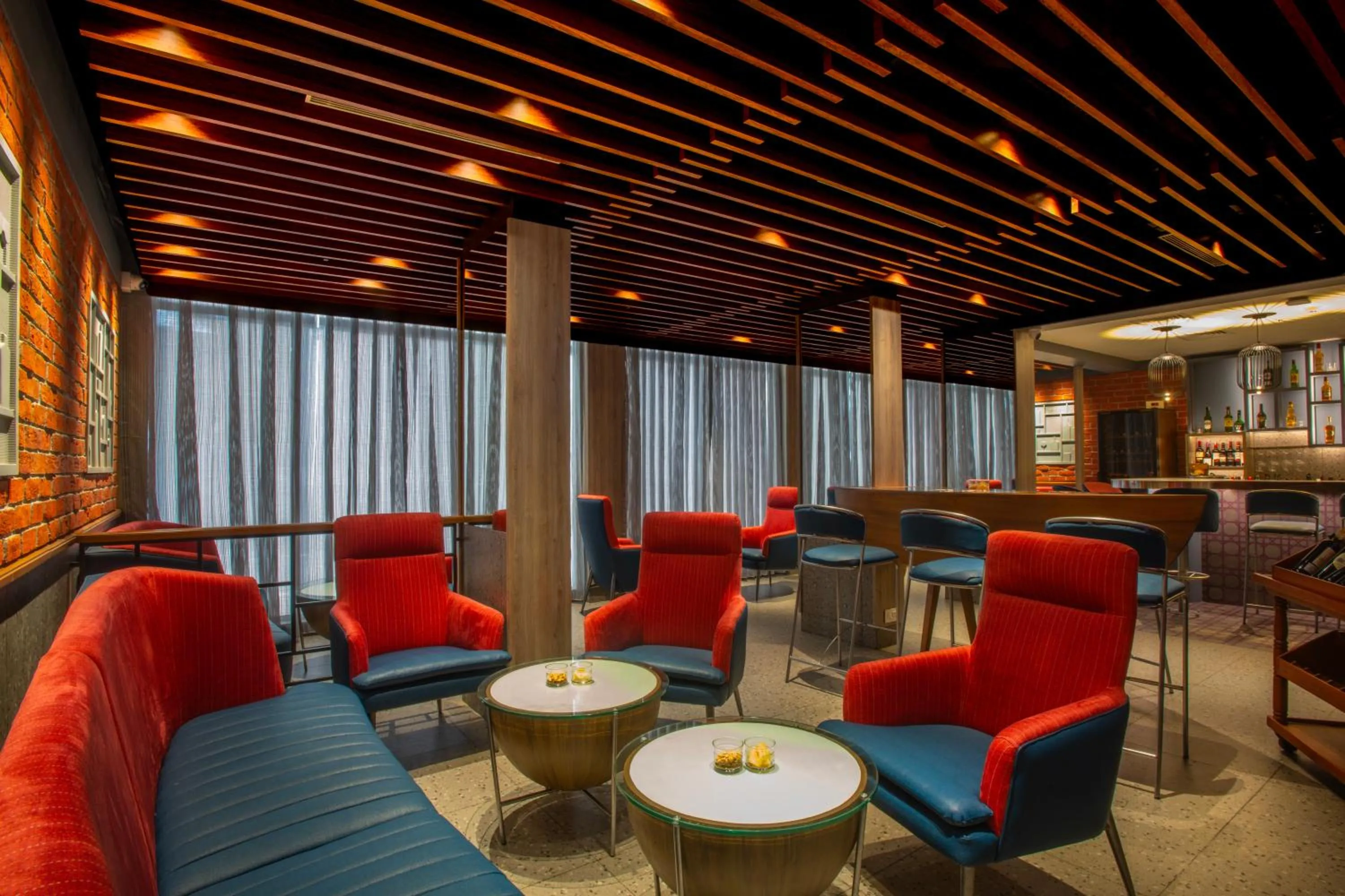 Lounge or bar in Vivanta Mangalore Oldport Road - Formerly Known as Taj Manjarun