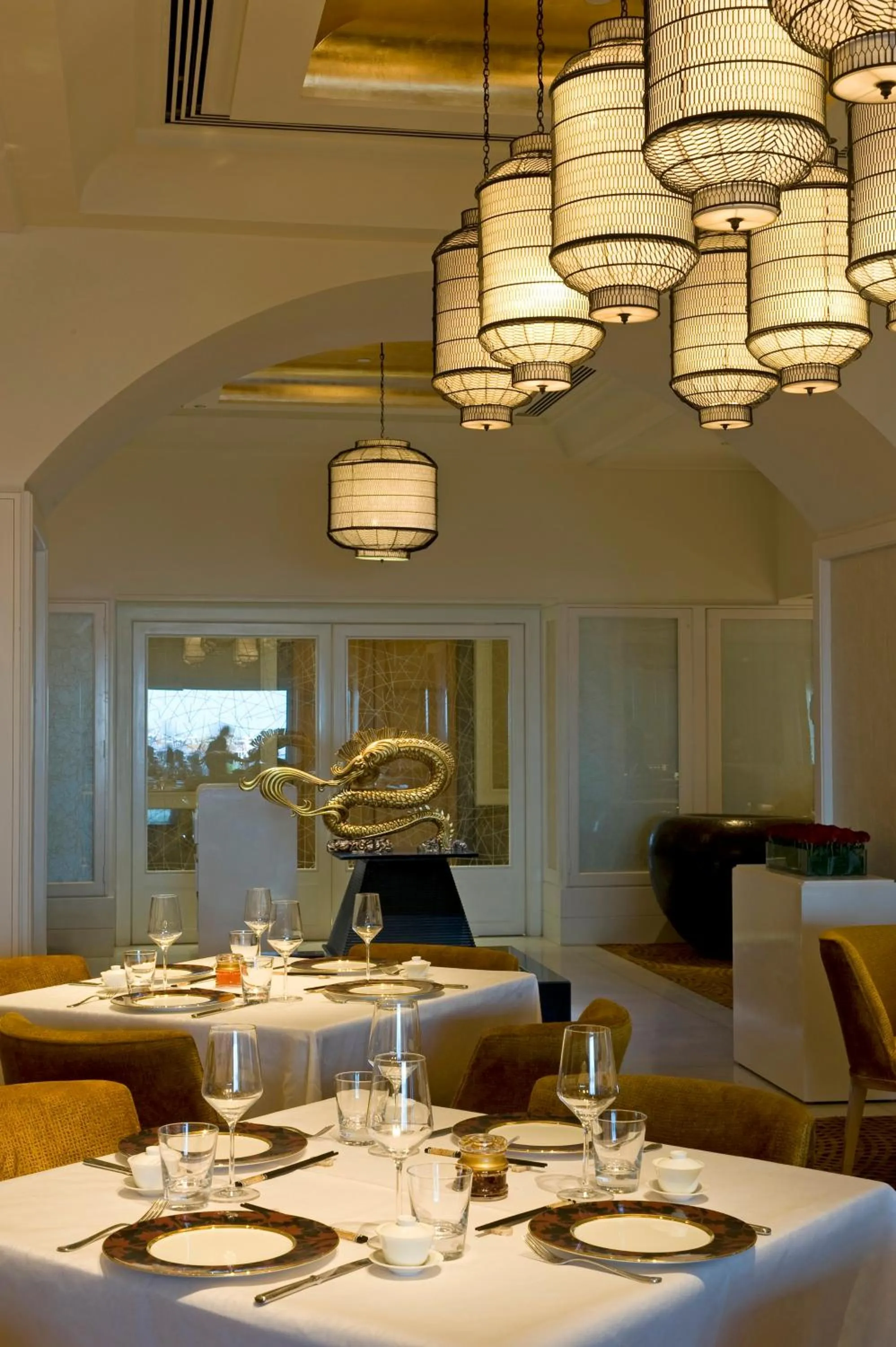 Restaurant/places to eat in The Taj Mahal Tower, Mumbai