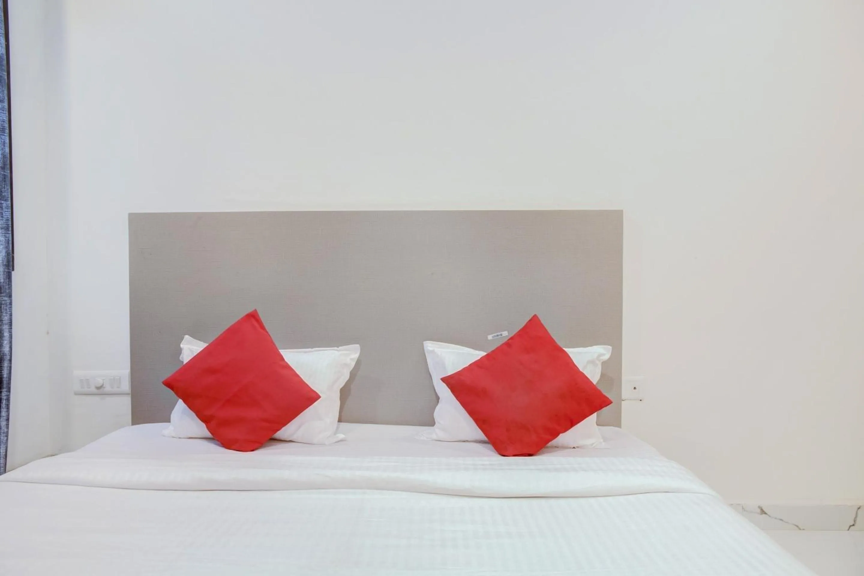 Bedroom, Bed in Super Hotel O Bine Venue