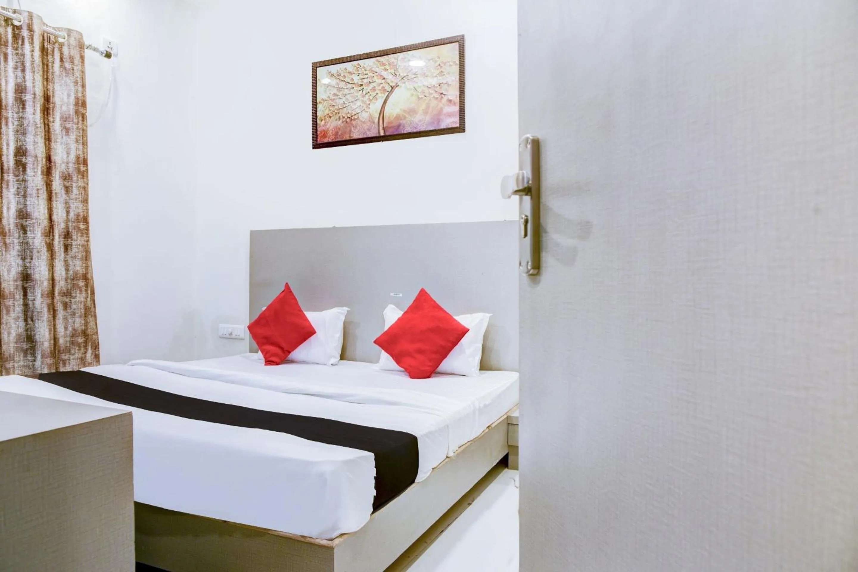 Bedroom, Bed in Super Hotel O Bine Venue