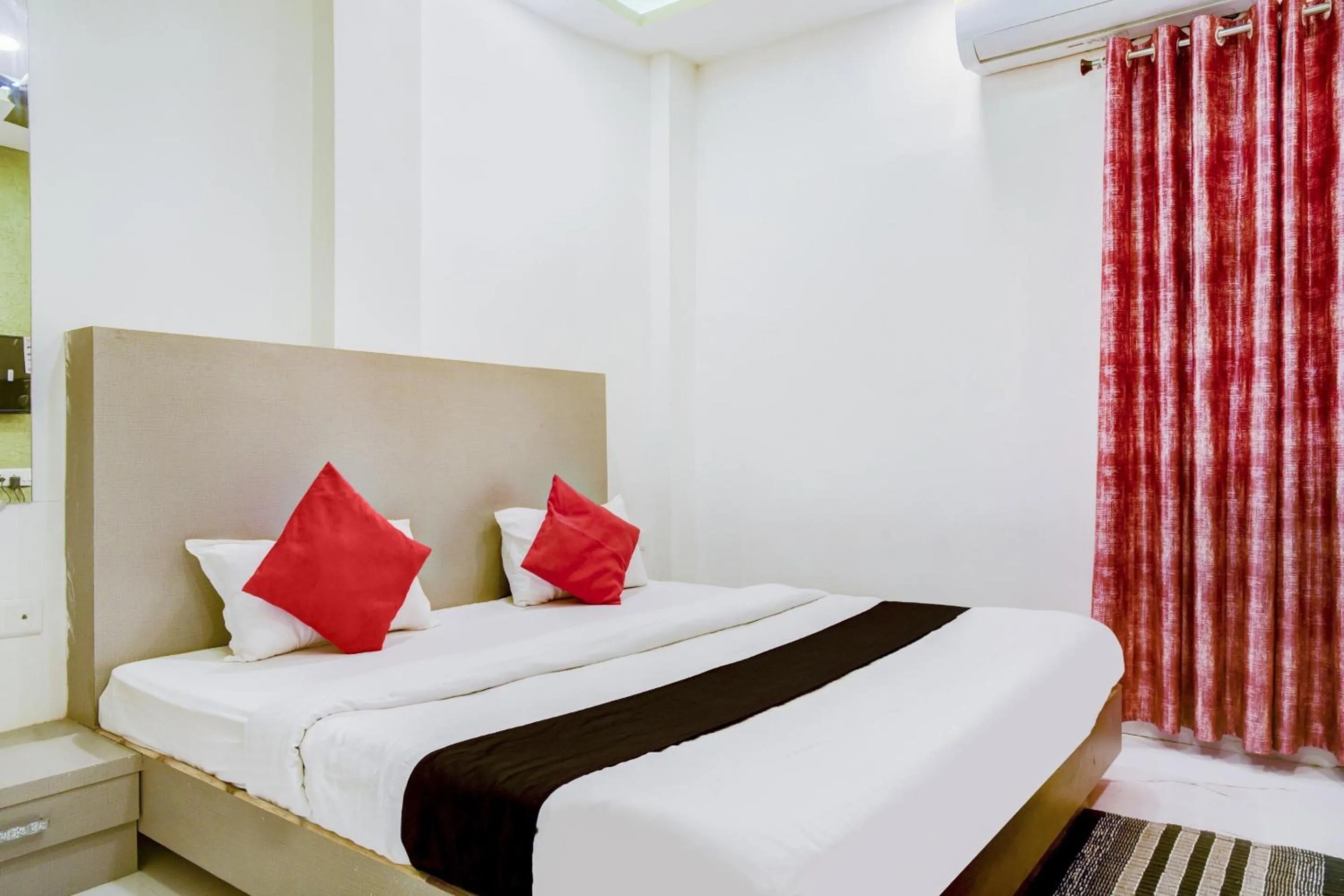 Bedroom, Bed in Super Hotel O Bine Venue