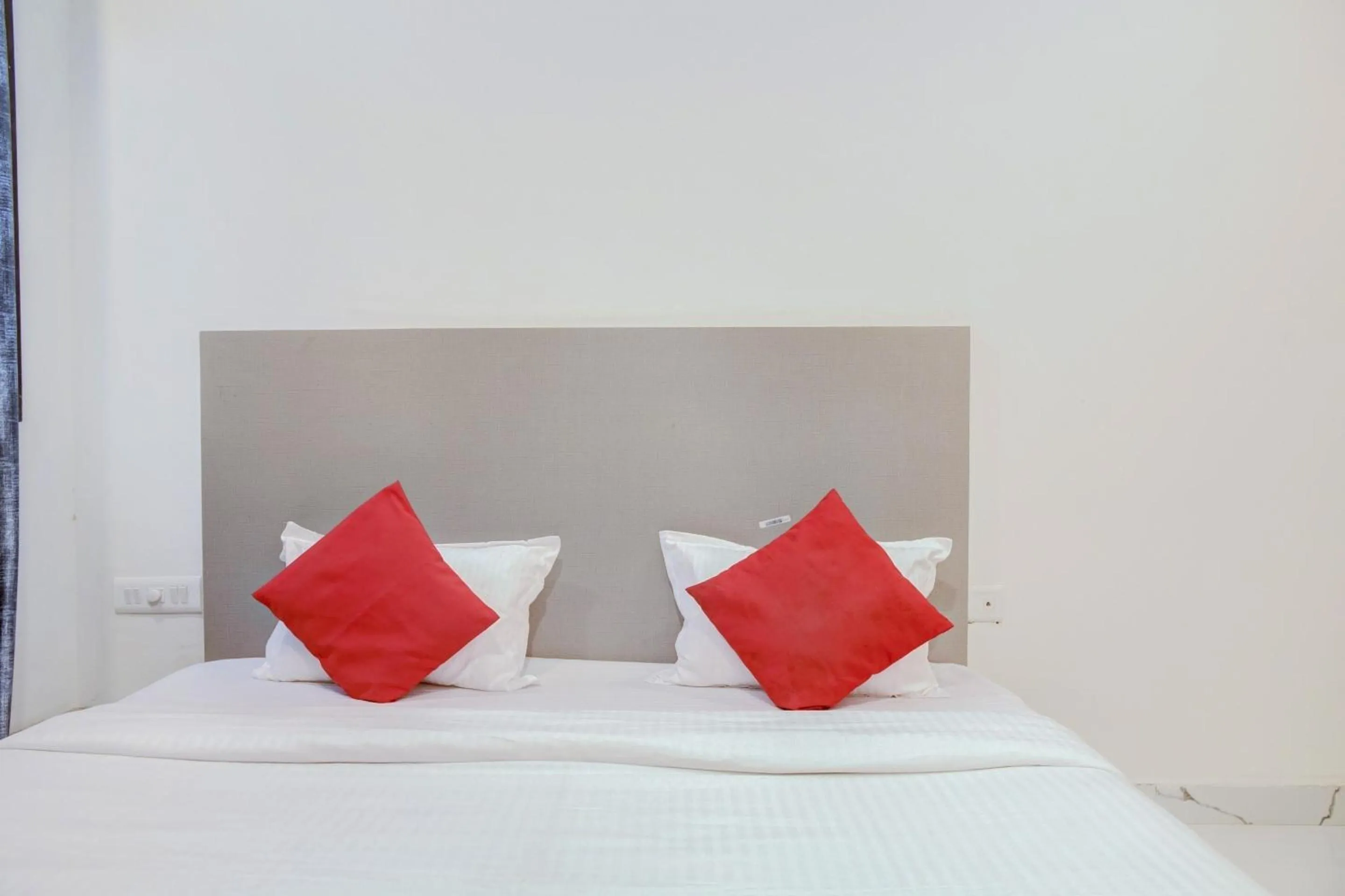 Bedroom, Bed in Super Hotel O Bine Venue