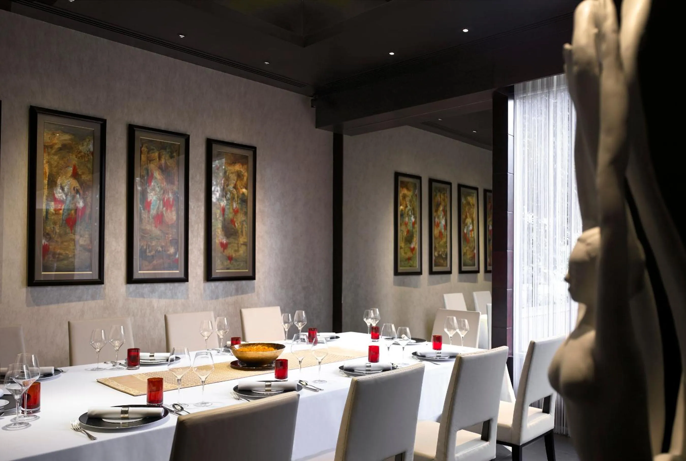 Restaurant/places to eat in Taj Mahal, New Delhi