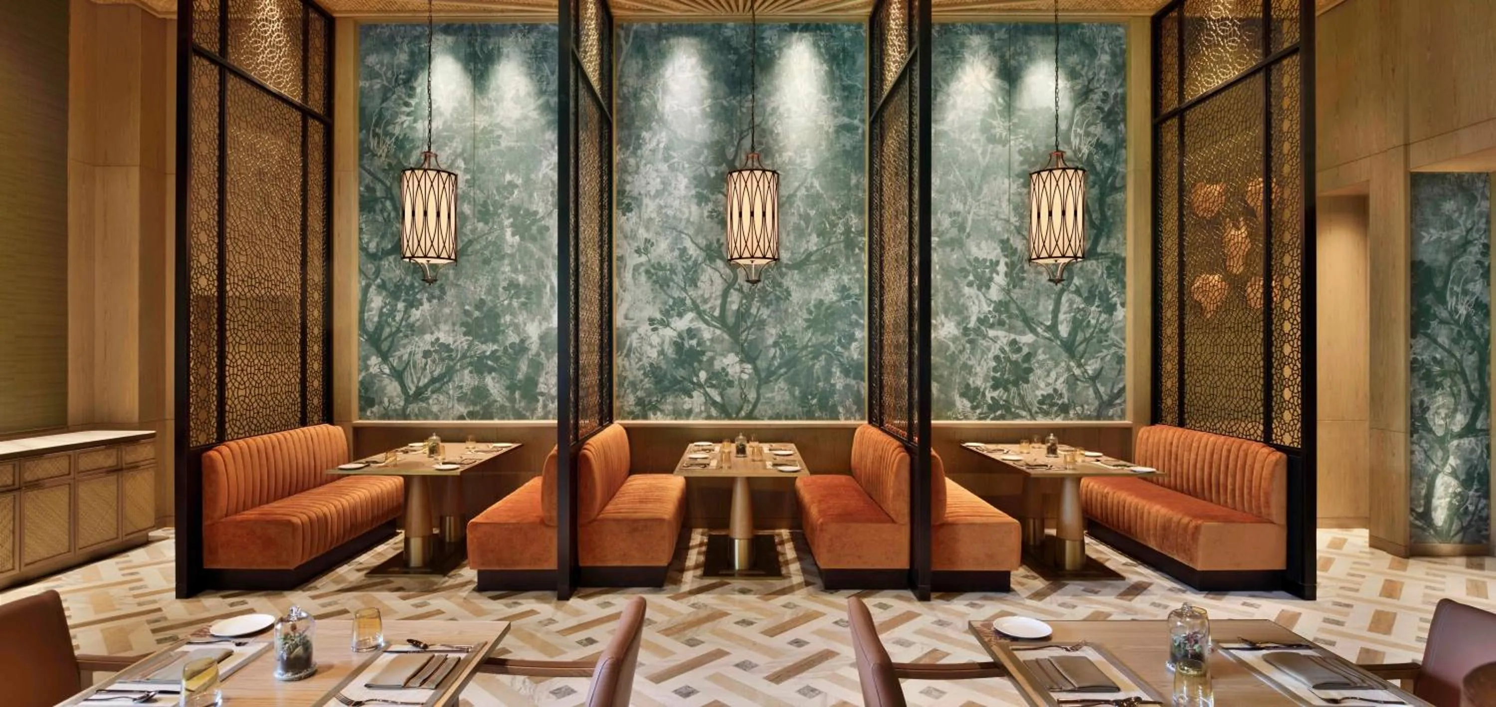 Restaurant/places to eat in Taj Mahal, New Delhi