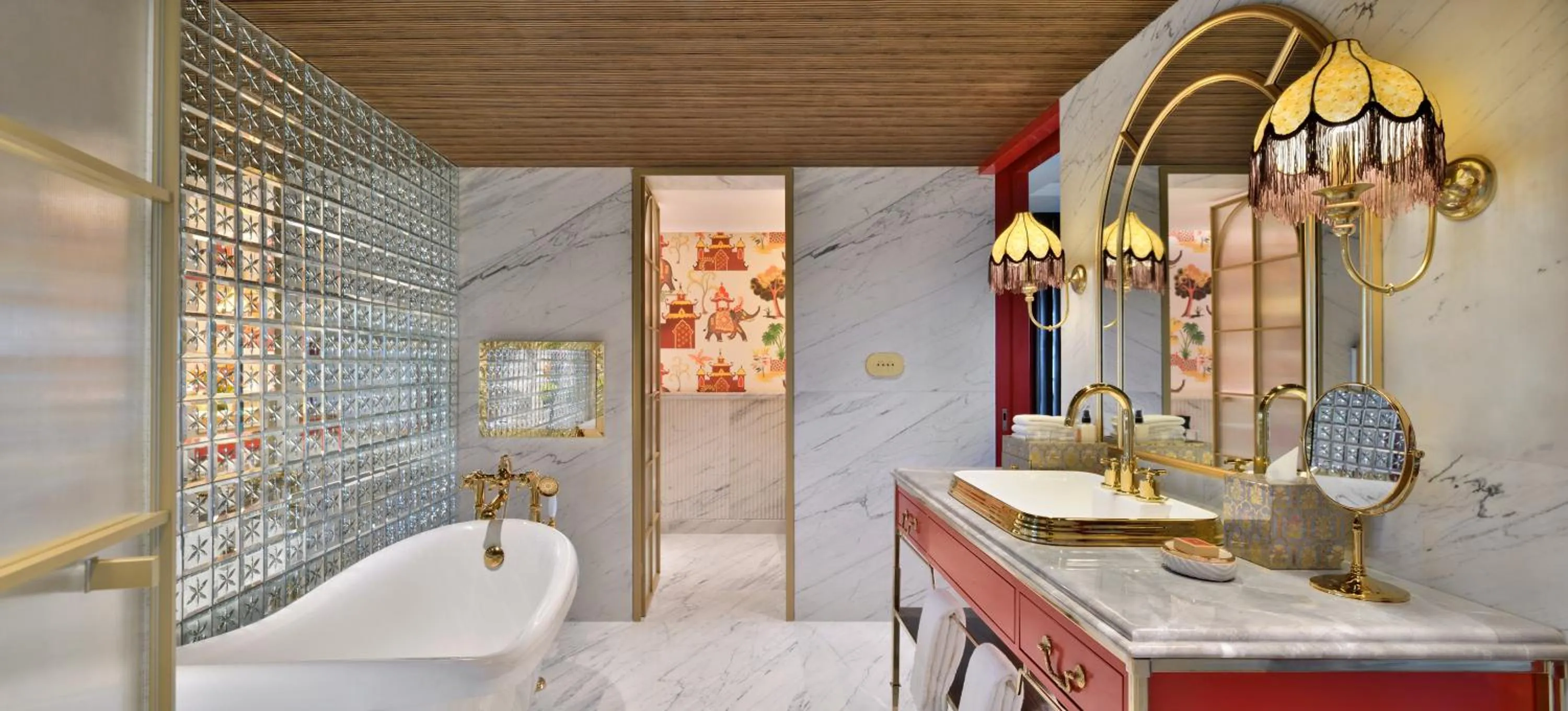 Bathroom in Taj Mahal, New Delhi