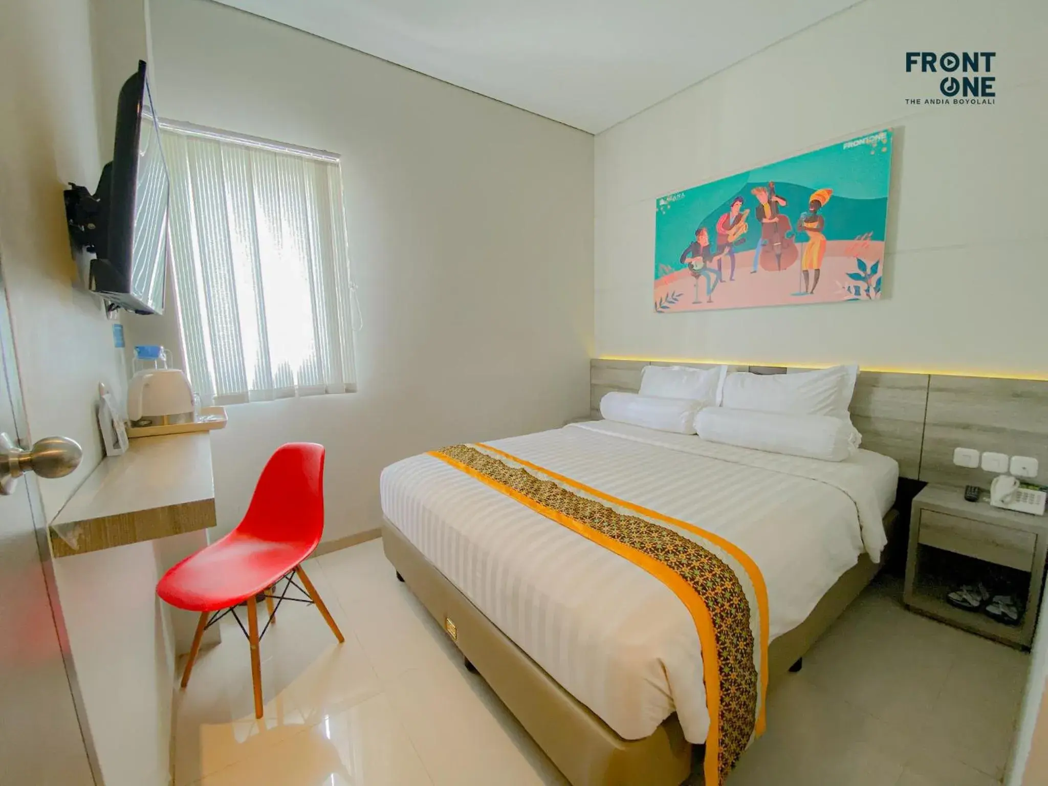 Standard Queen Room in Front One The Andia Boyolali Standard Queen Room in Front One The Andia Boyolali