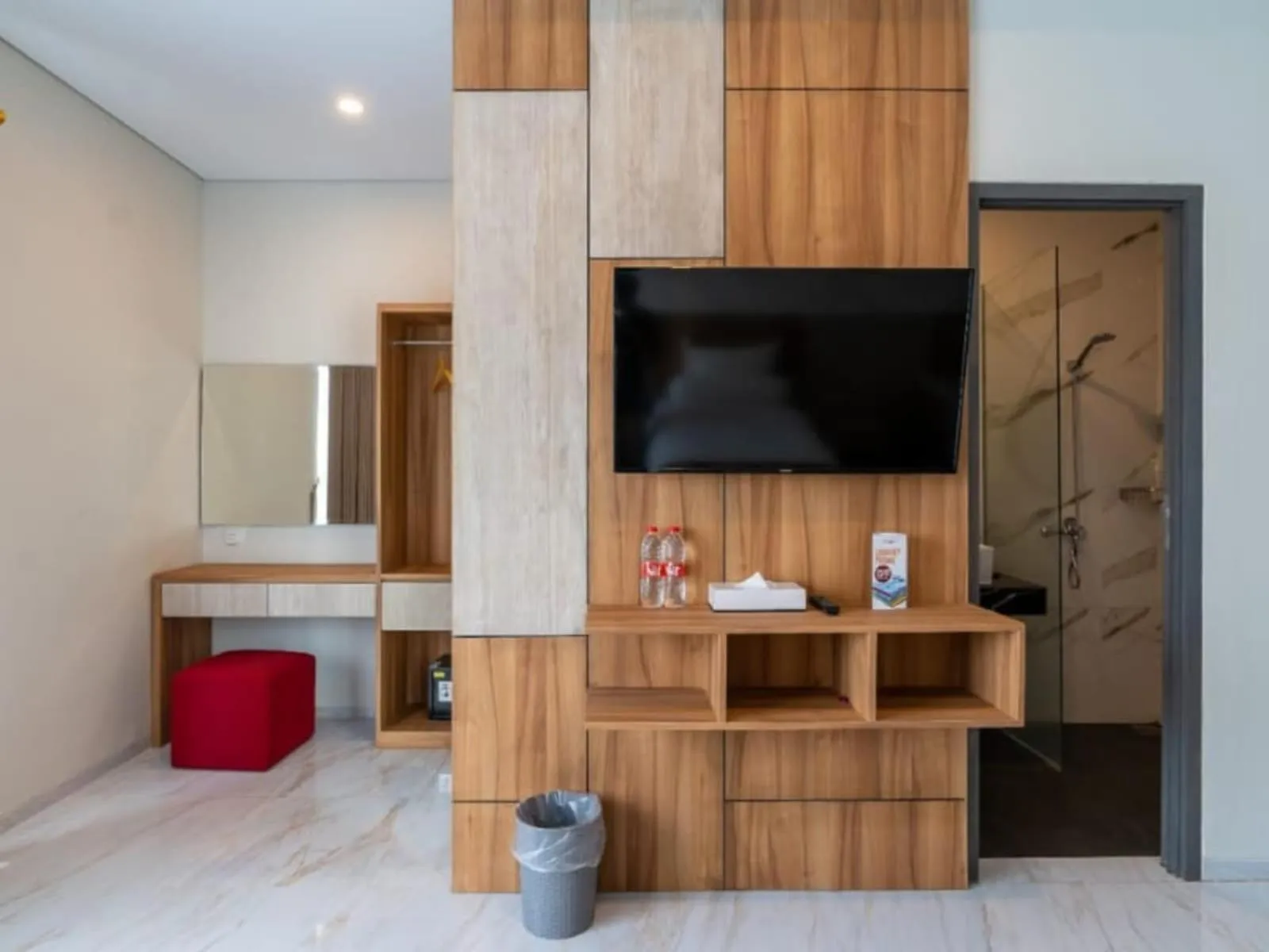 TV and multimedia in Front One The Andia Boyolali