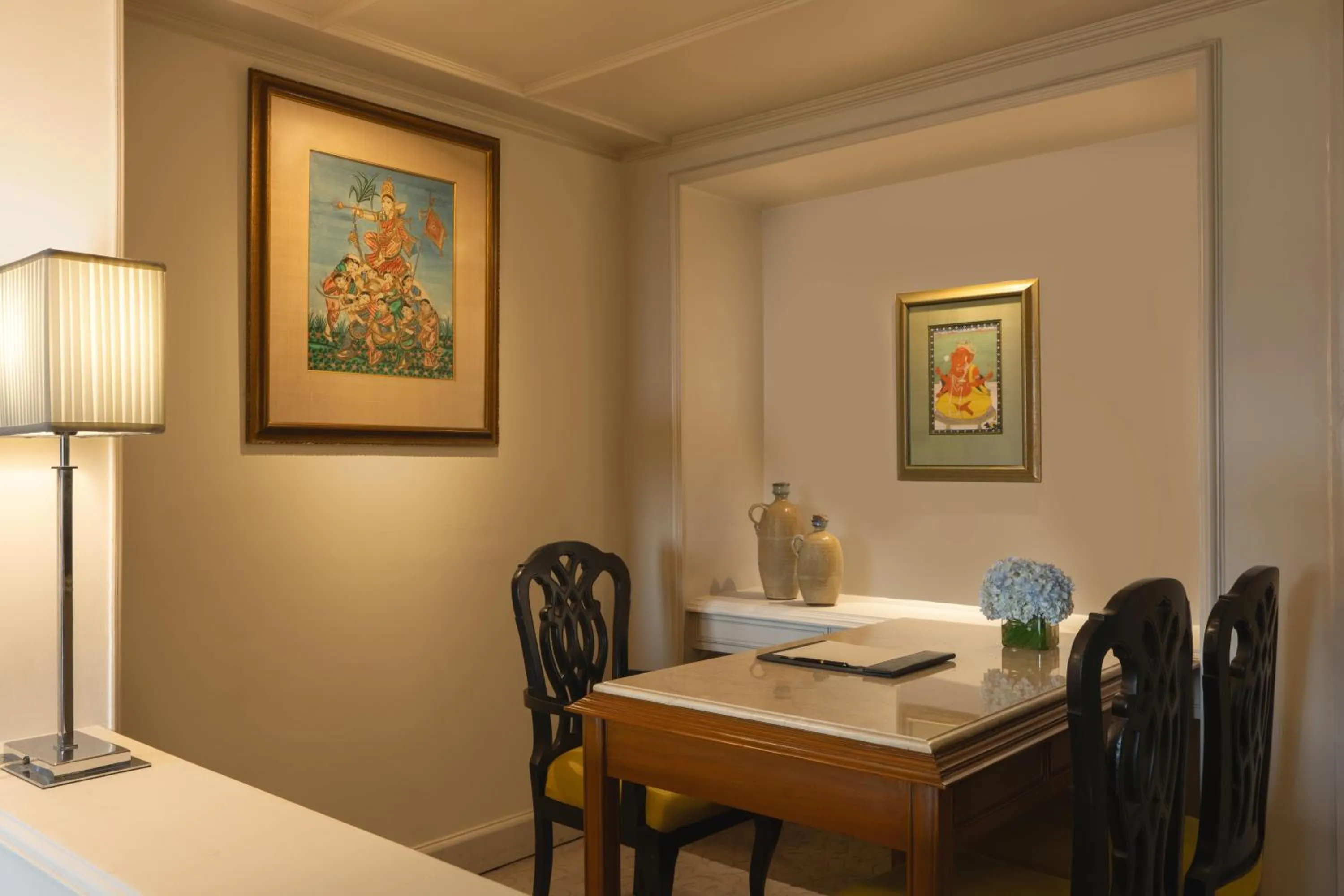 Bedroom in Taj Bengal