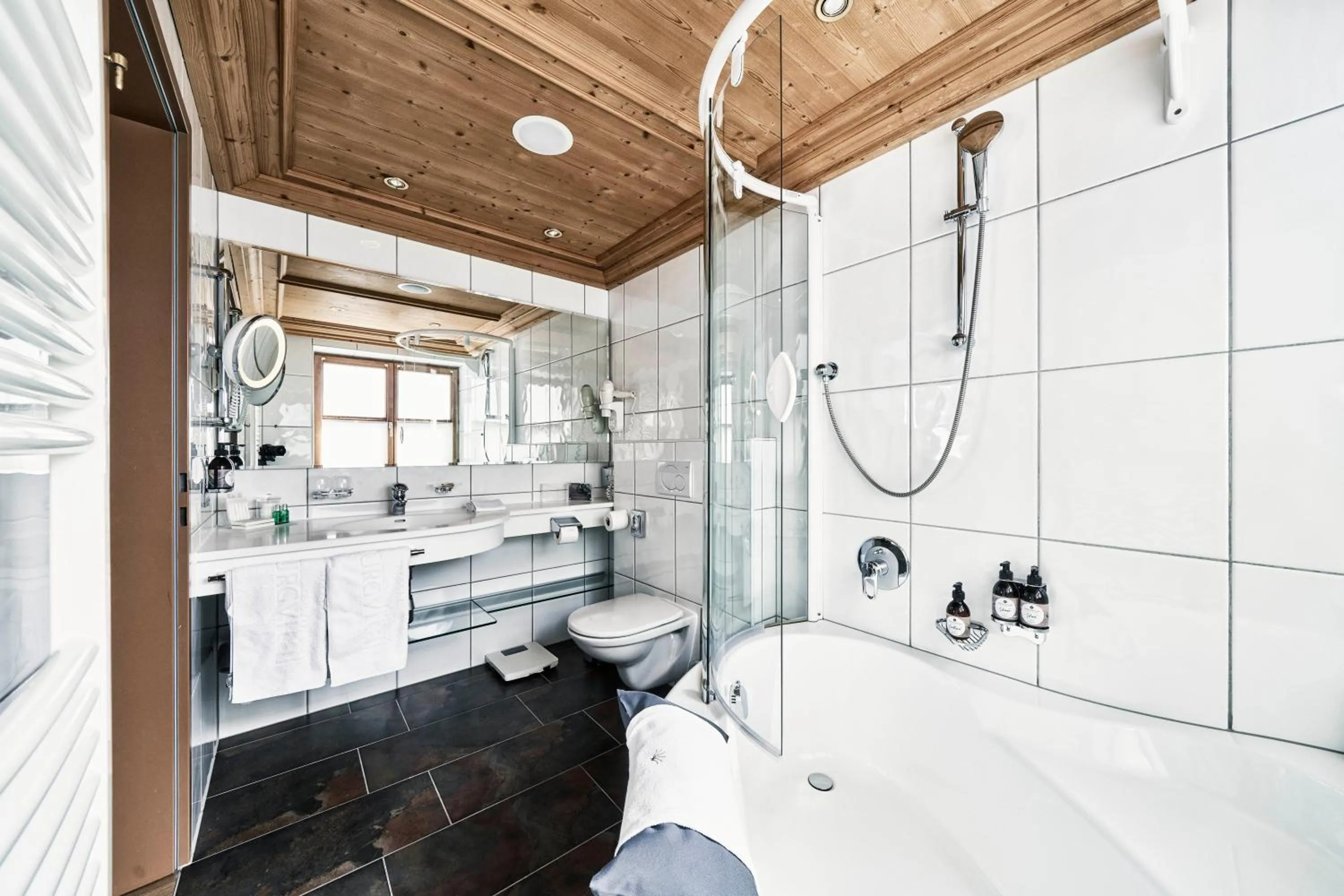 Bathroom in Burg Vital Resort