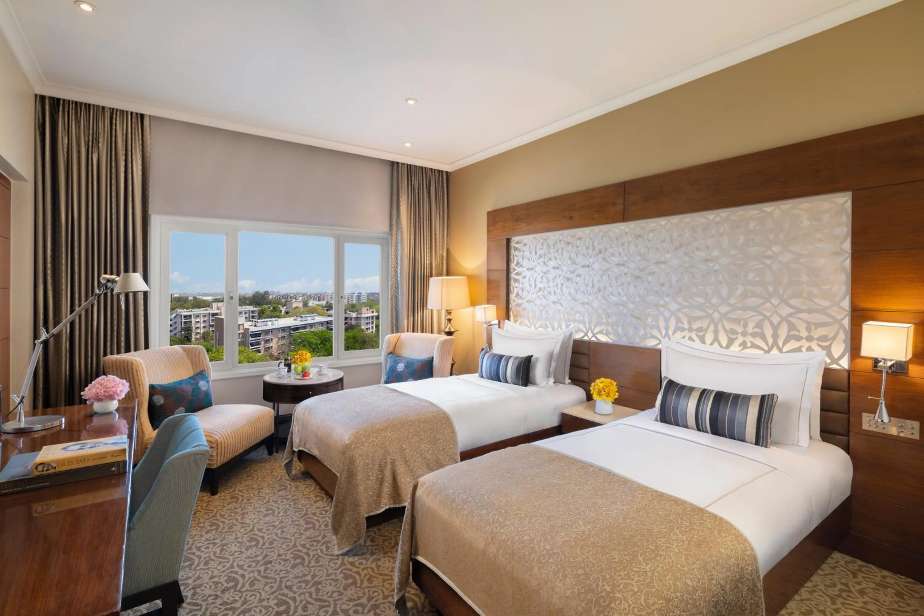 Bed in Taj Palace, New Delhi