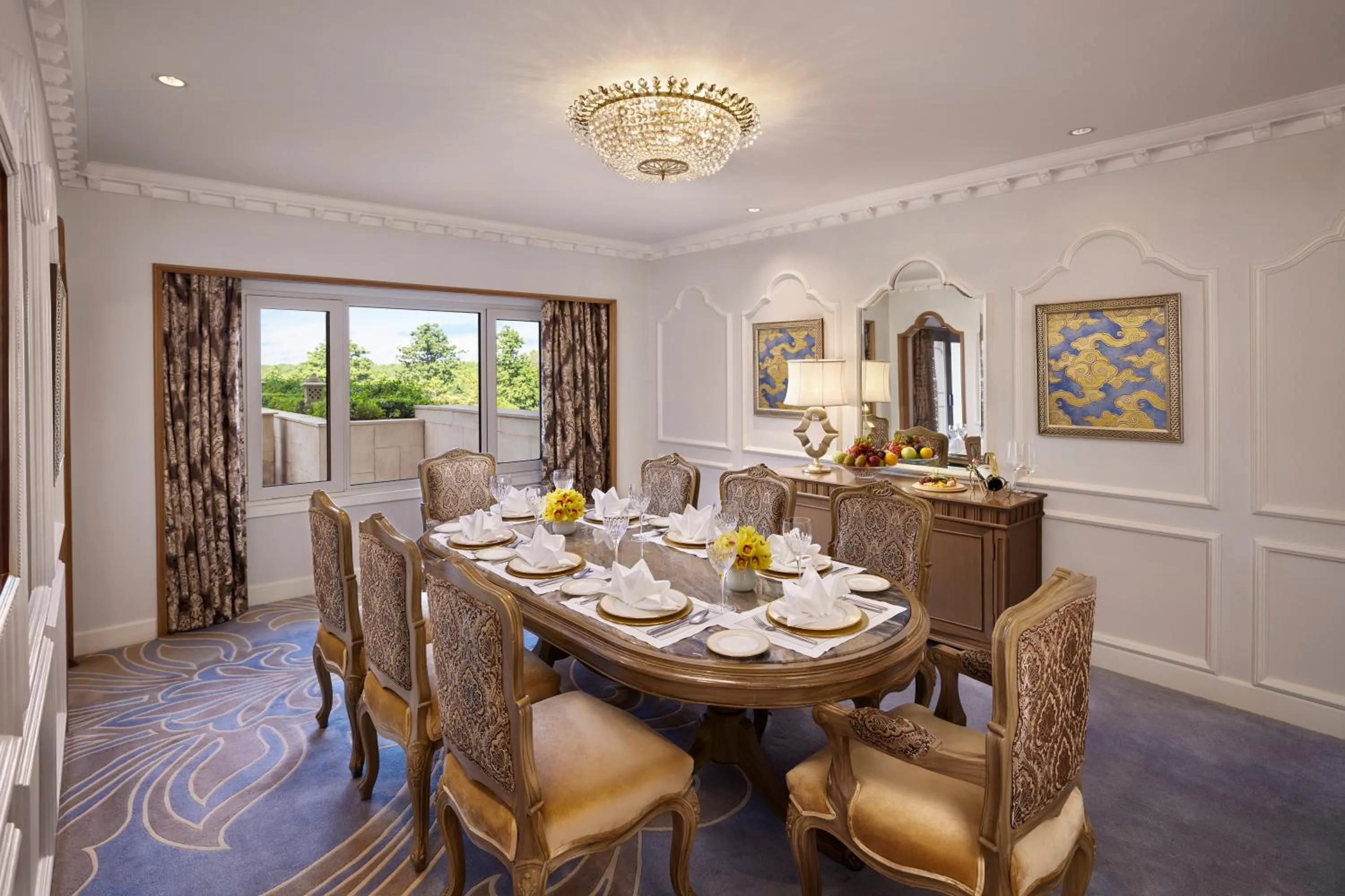 Seating area in Taj Palace, New Delhi