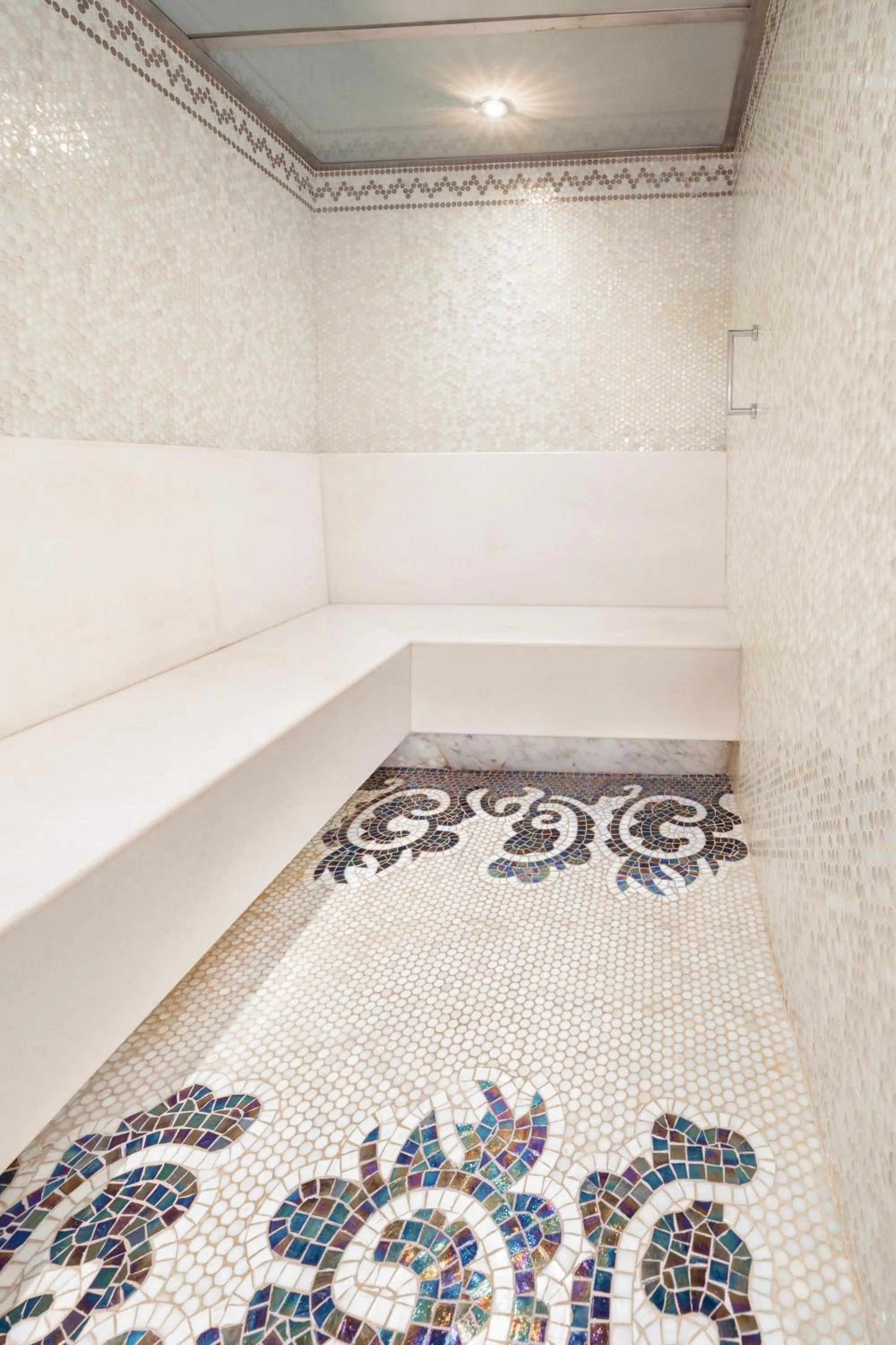 Sauna in Taj Palace, New Delhi