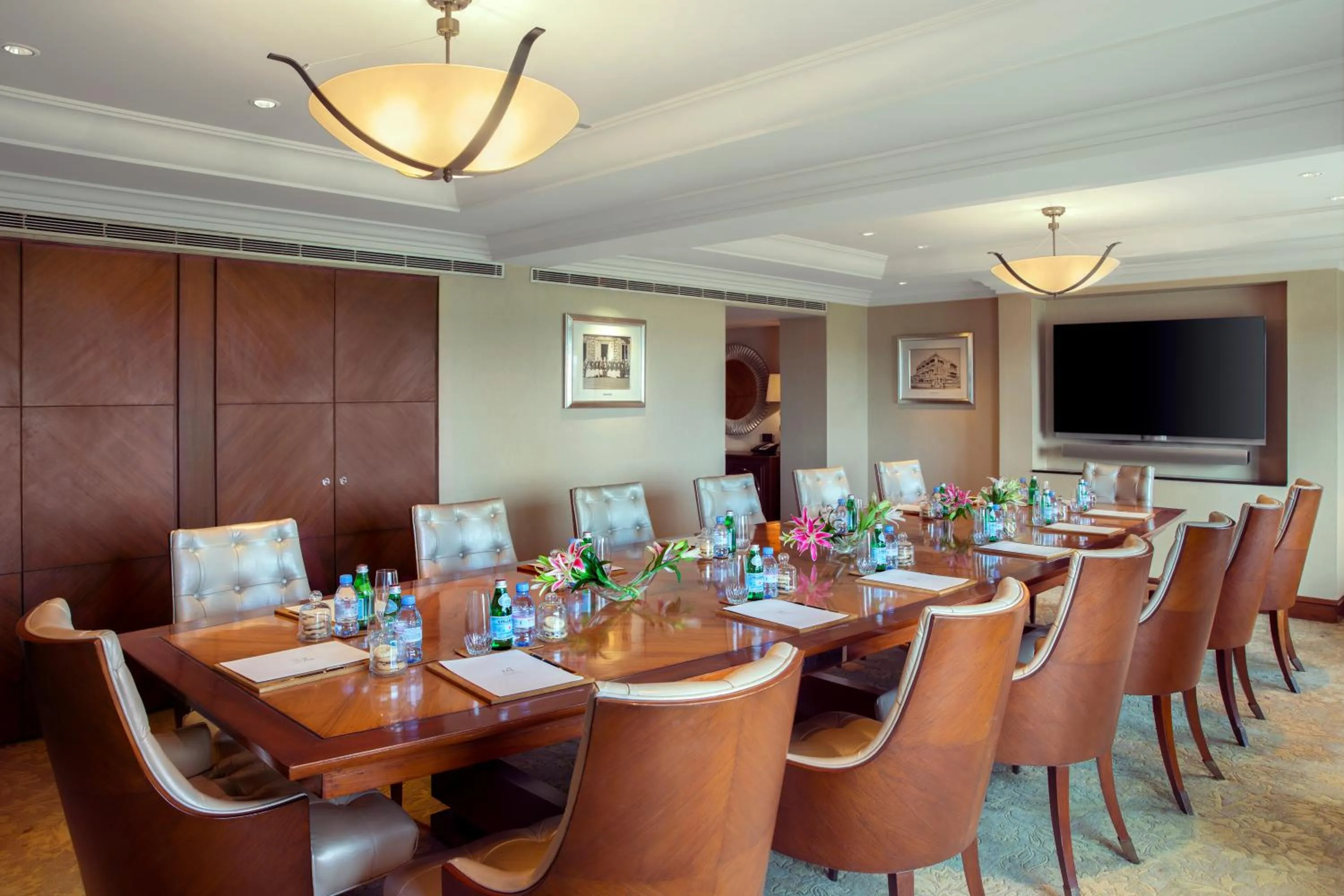 Living room in Taj Palace, New Delhi