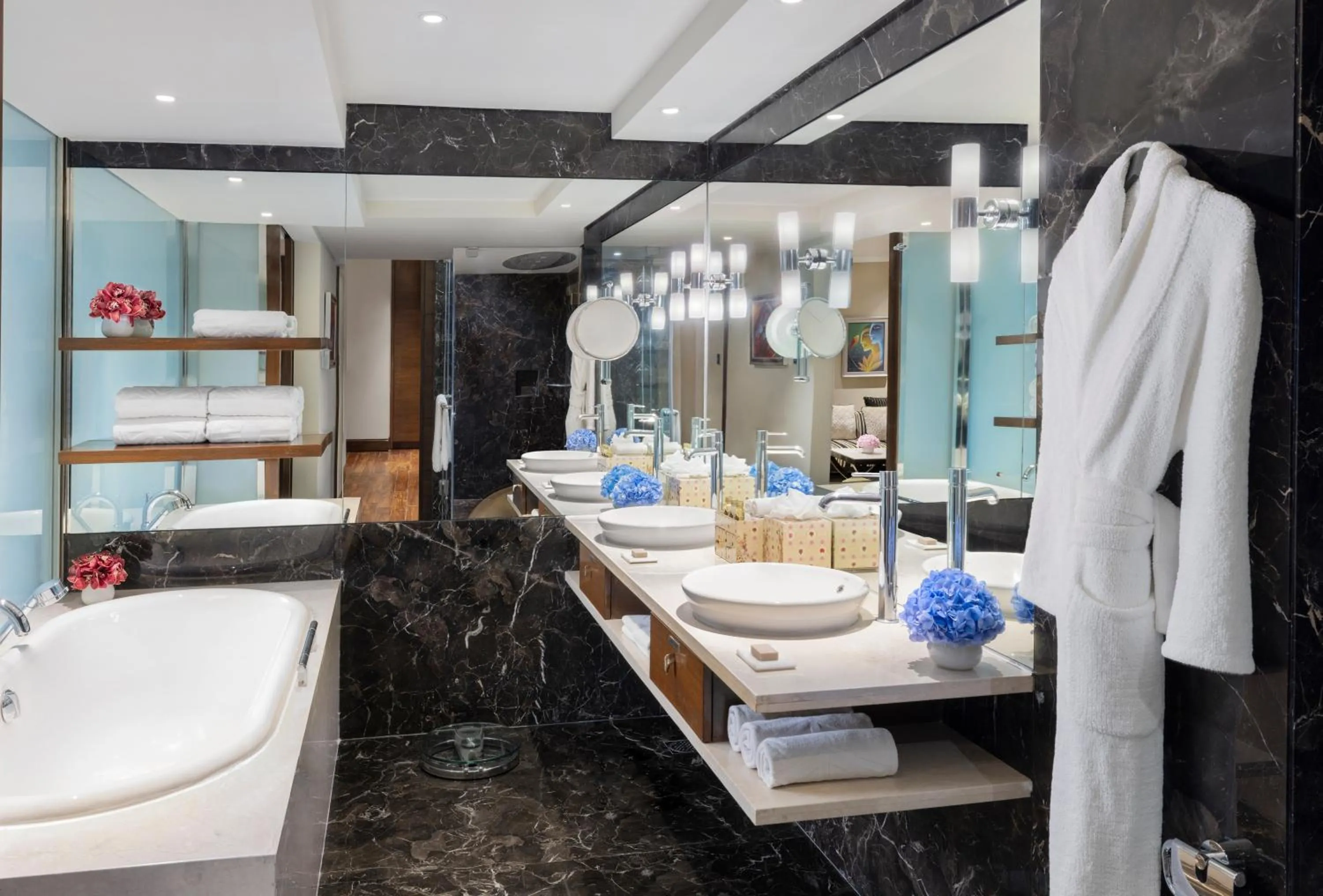 Bathroom in Taj Palace, New Delhi