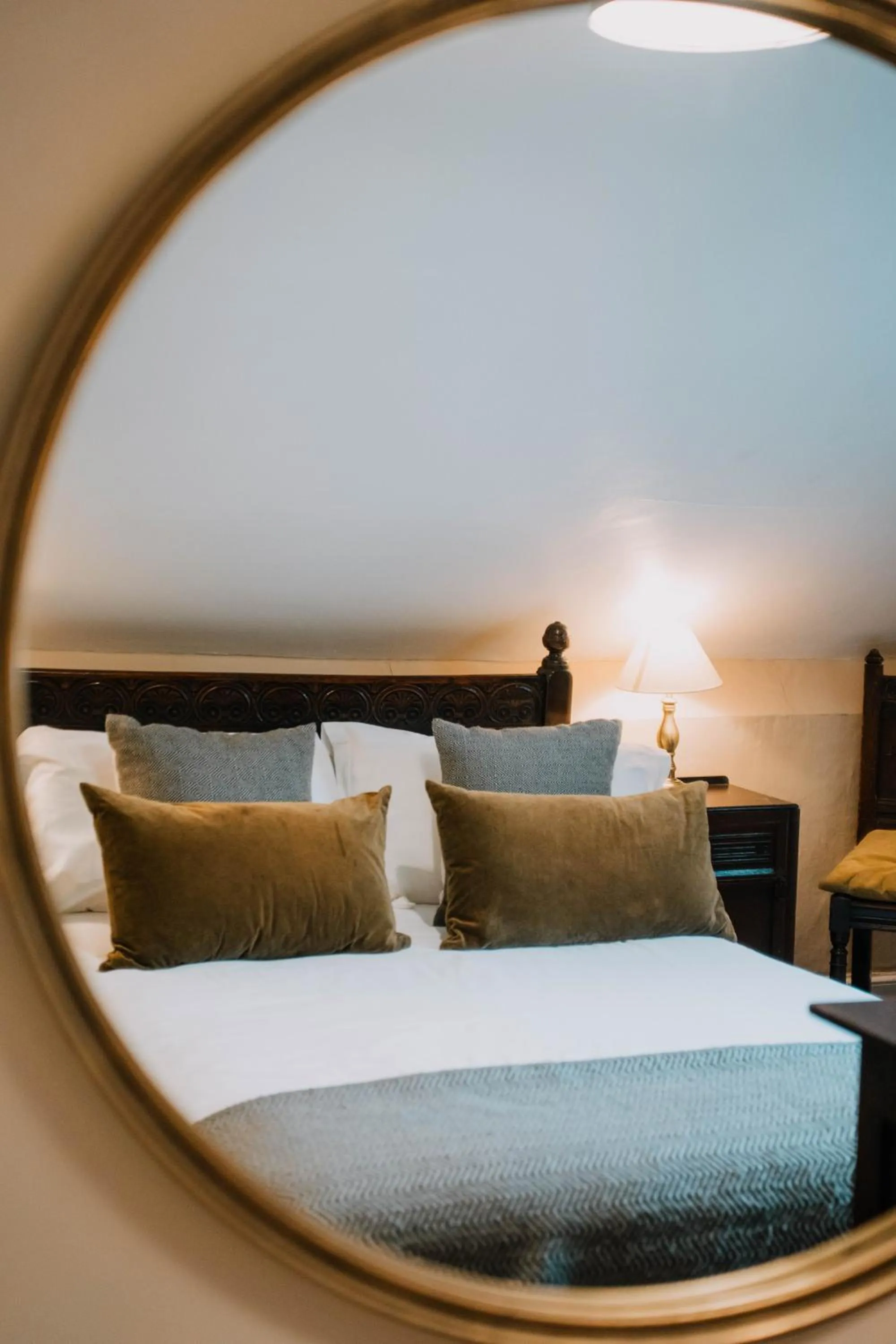 Bedroom, Bed in Three Cocks Hotel