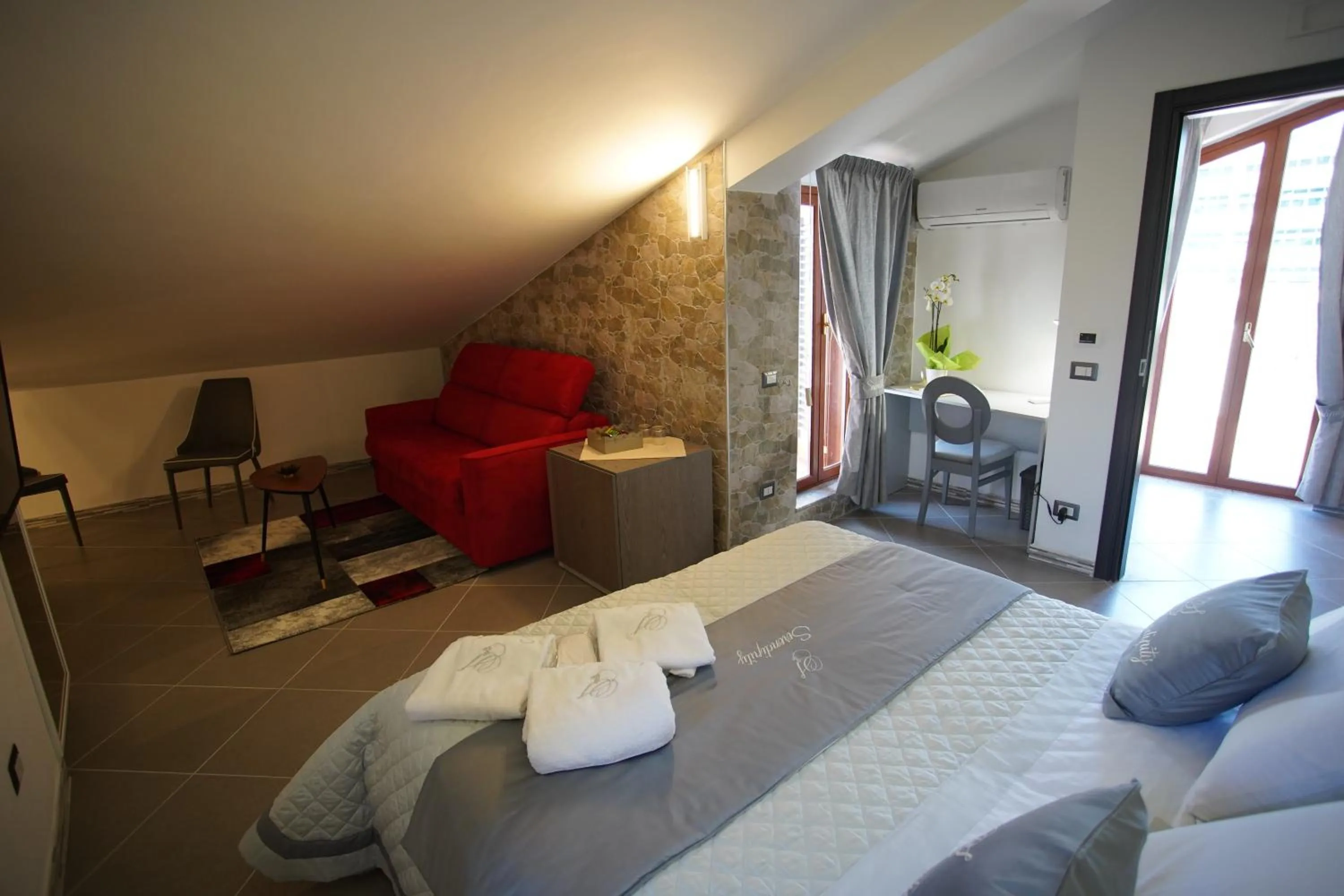 Bed in Serendipity B&B