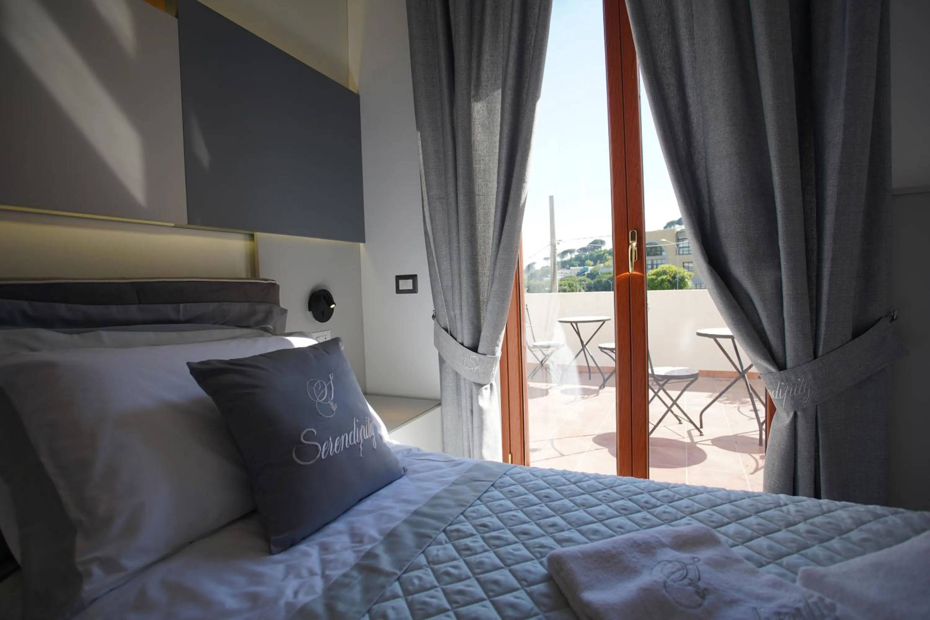 Bed in Serendipity B&B