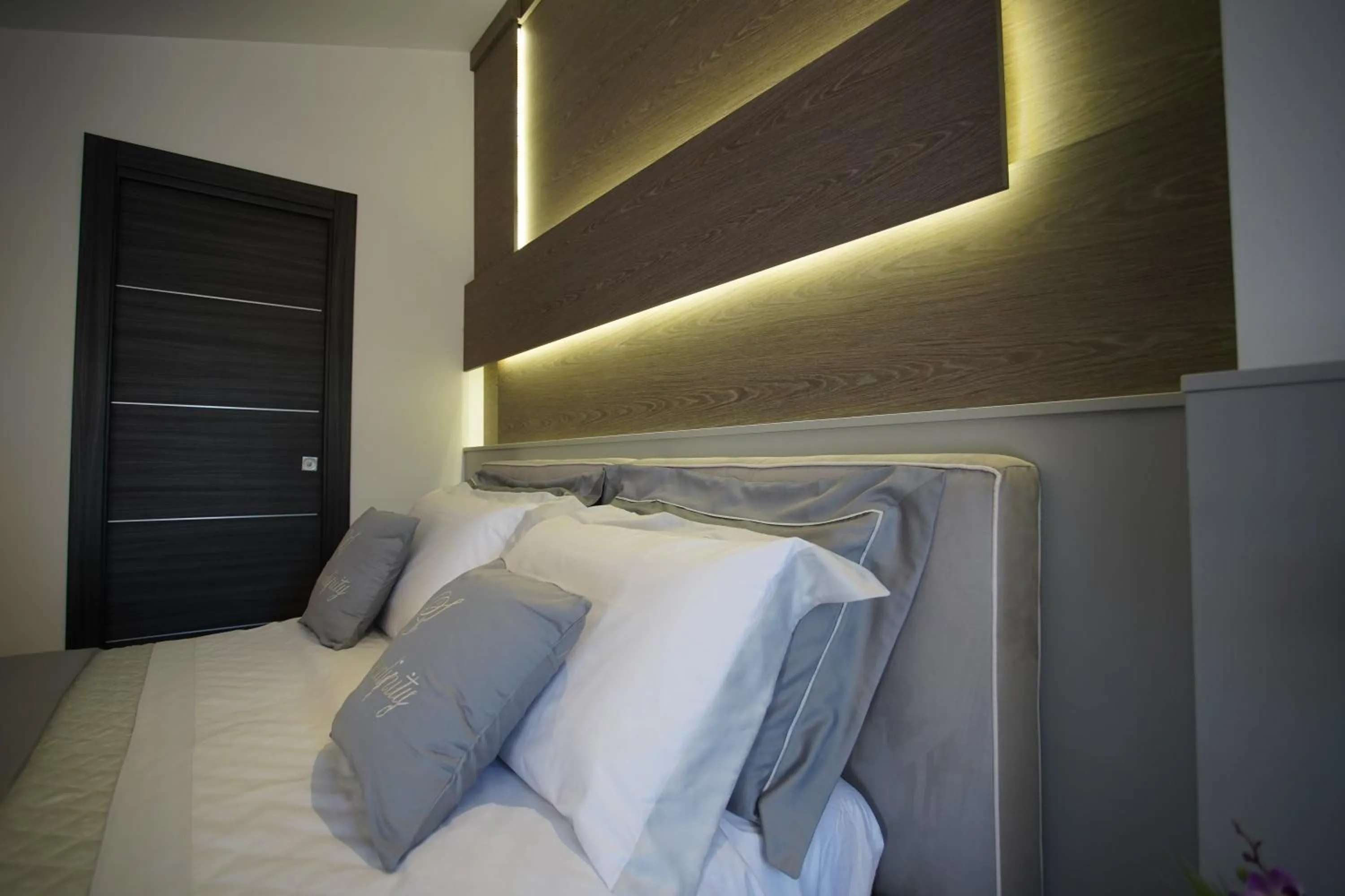 Bed in Serendipity B&B