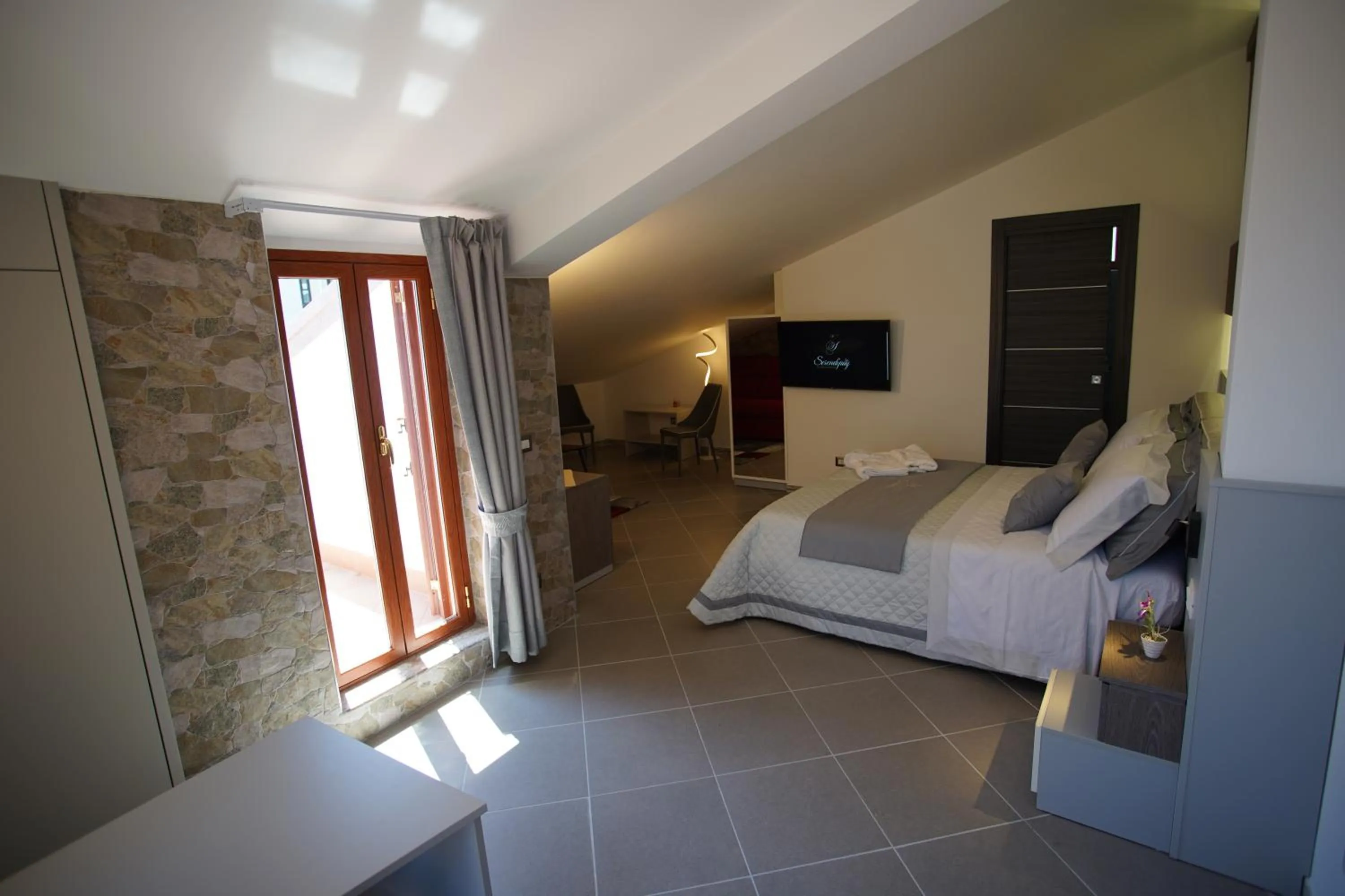 Bed in Serendipity B&B