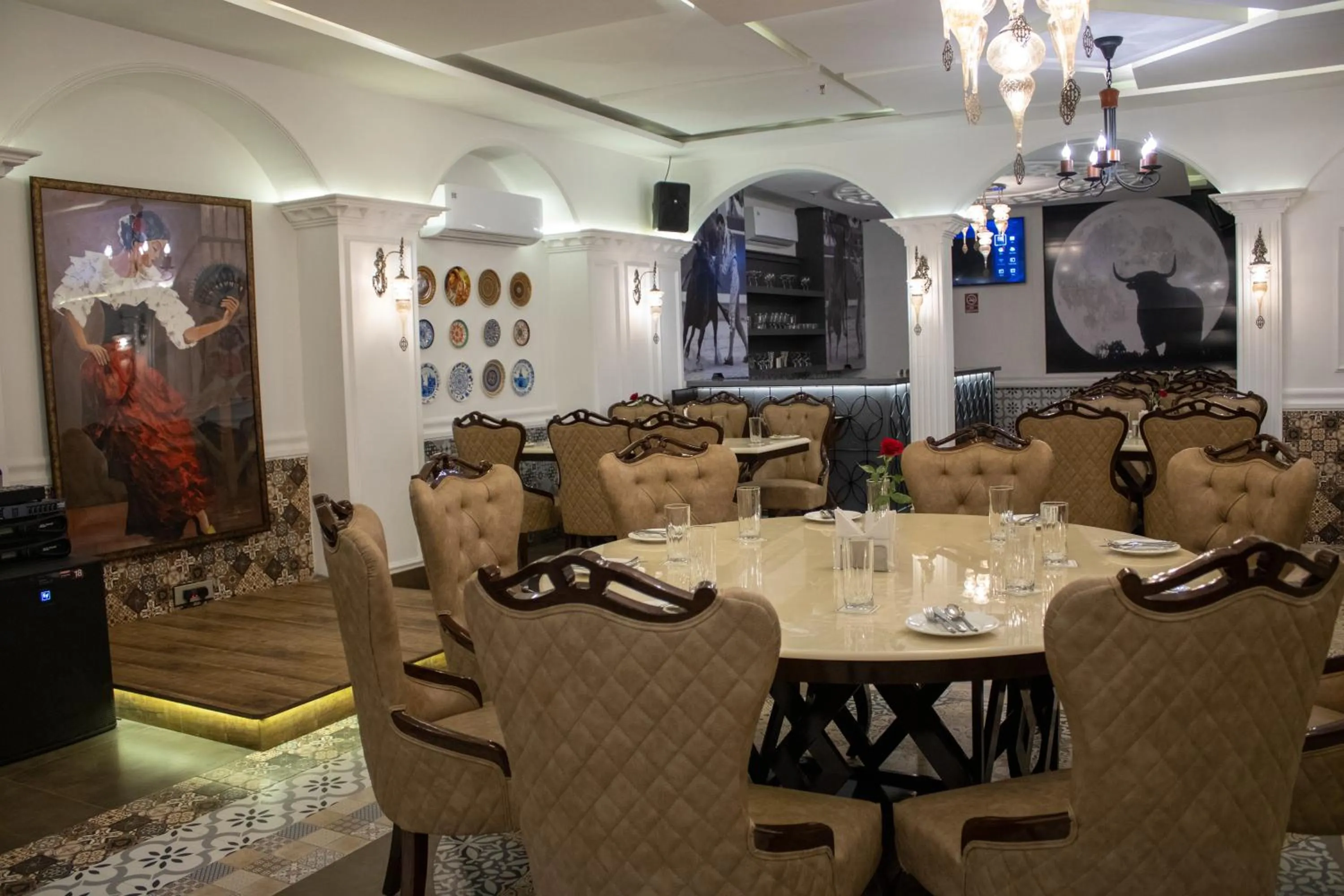 Restaurant/places to eat in Sterling Marbella Dehradun