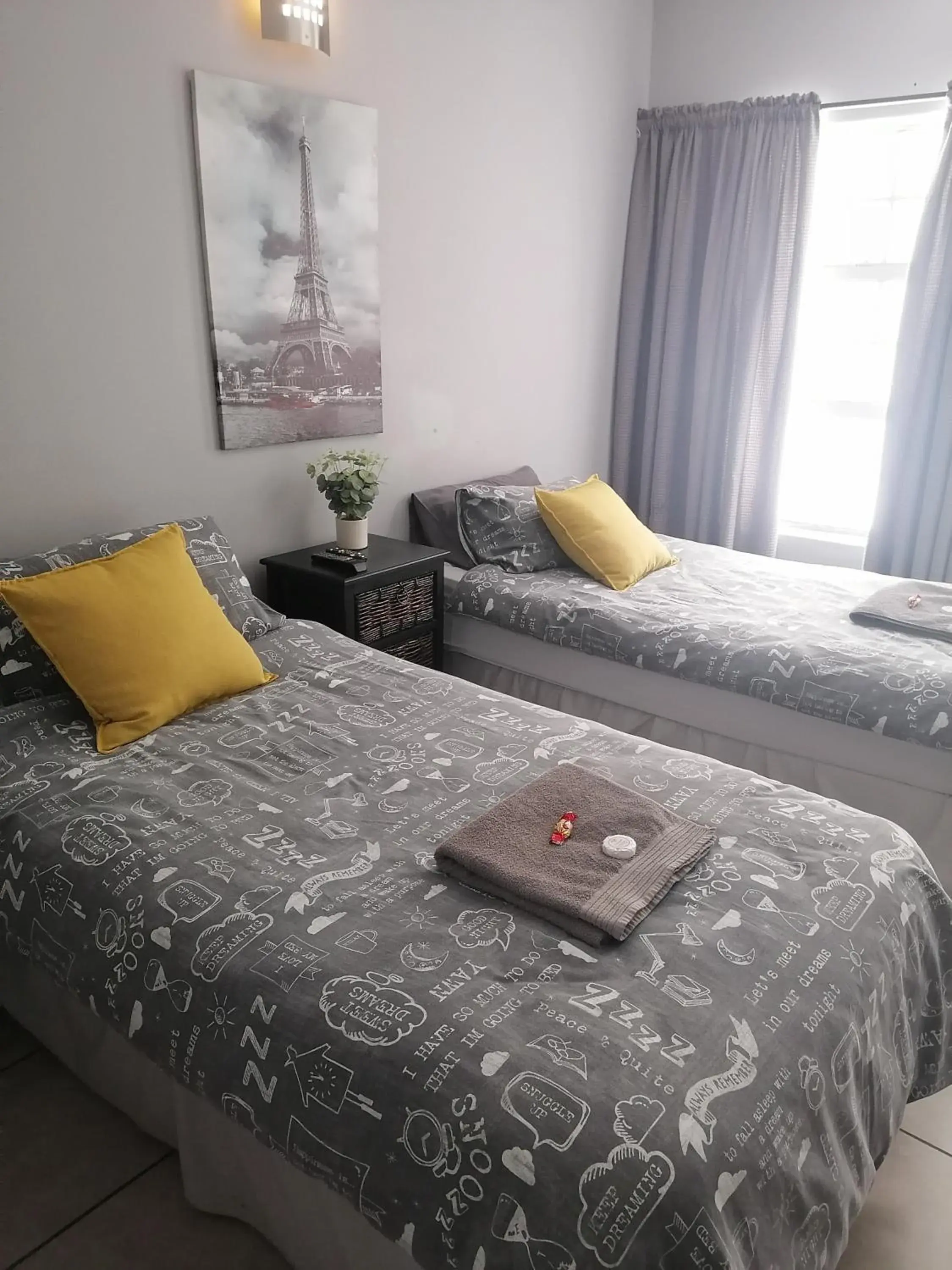 Standard Twin Room in Wildebeespan Bed and Breakfast Standard Twin Room in Wildebeespan Bed and Breakfast