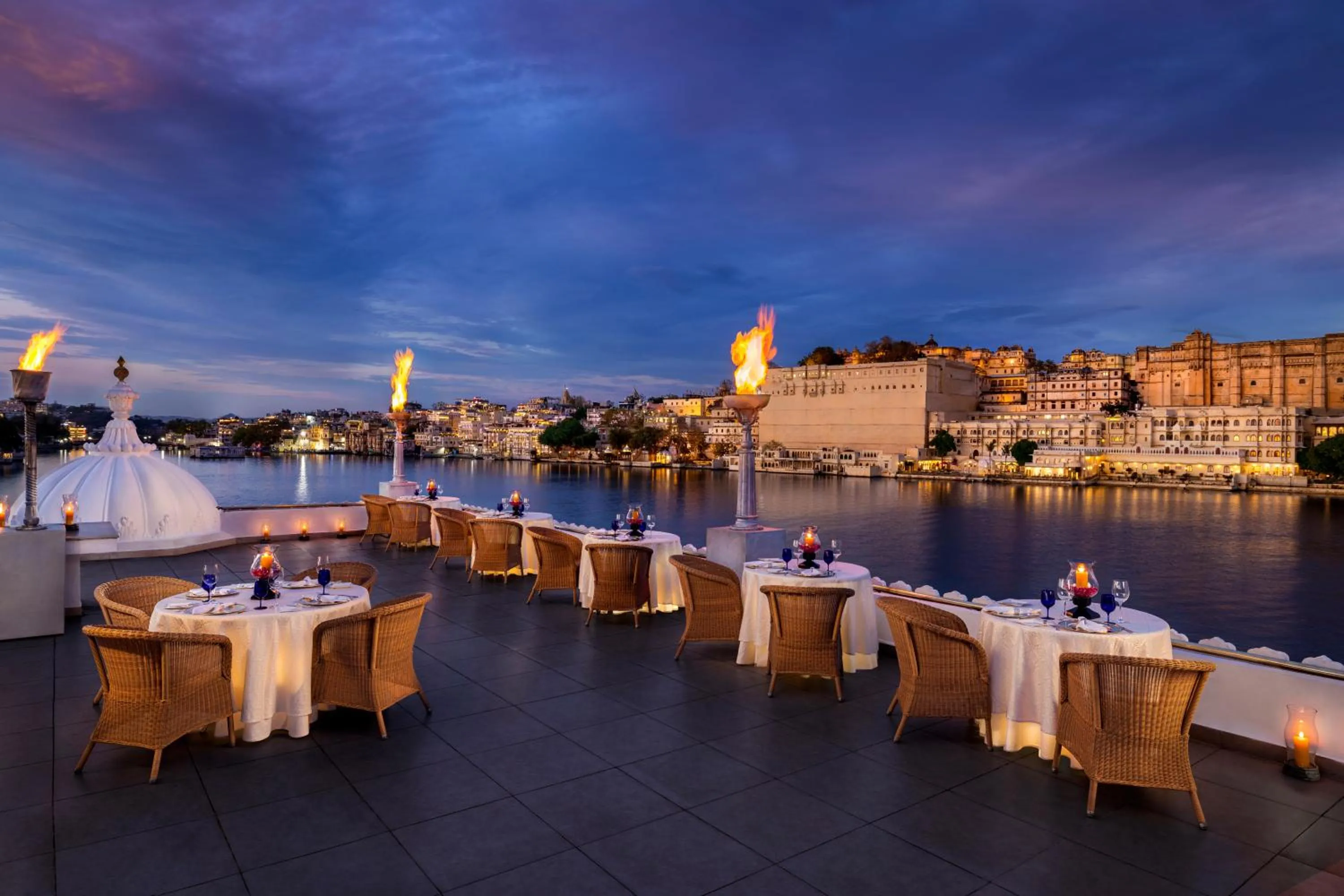 Restaurant/places to eat in Taj Lake Palace Udaipur