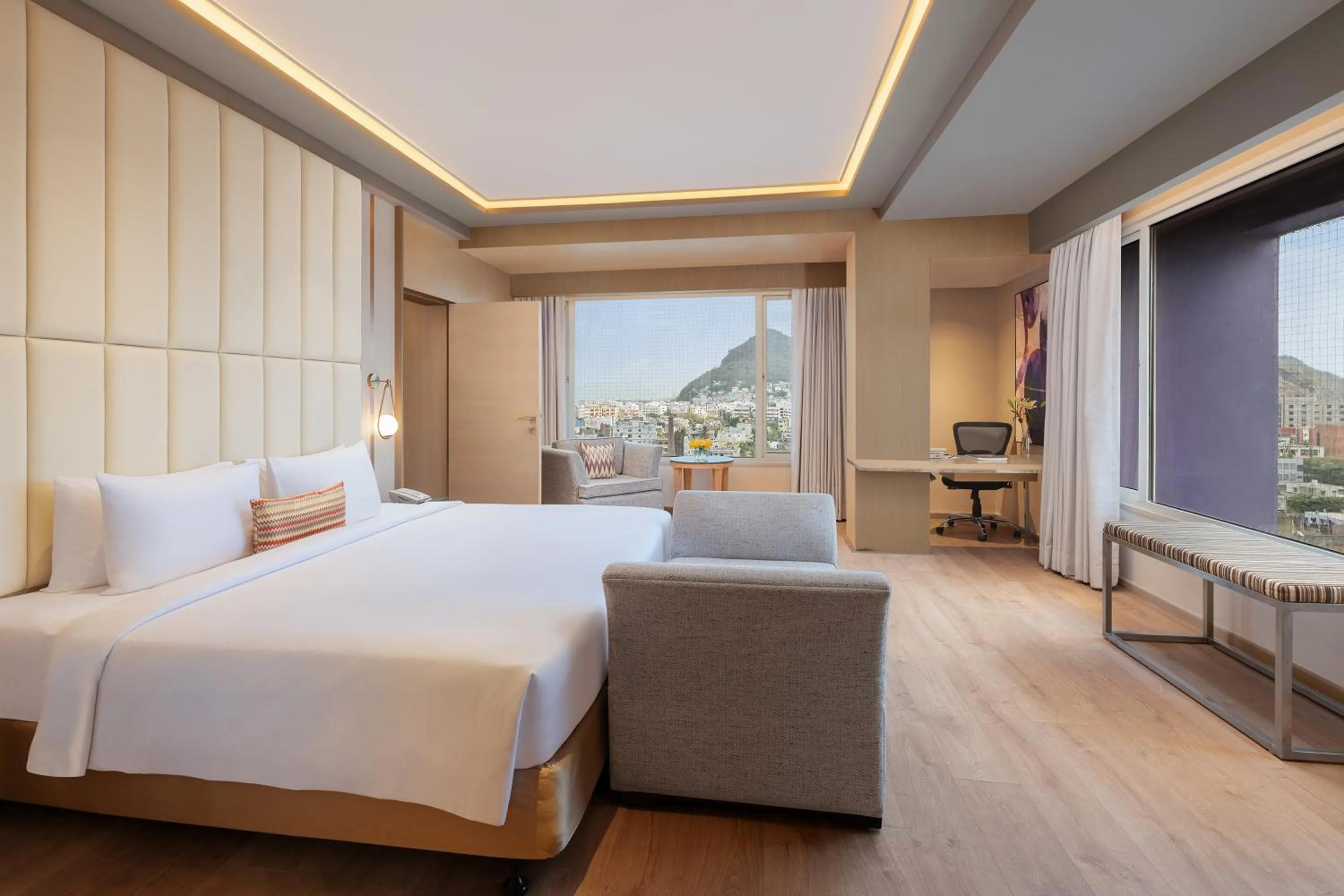 Bed in Vivanta Vijayawada, MG Road