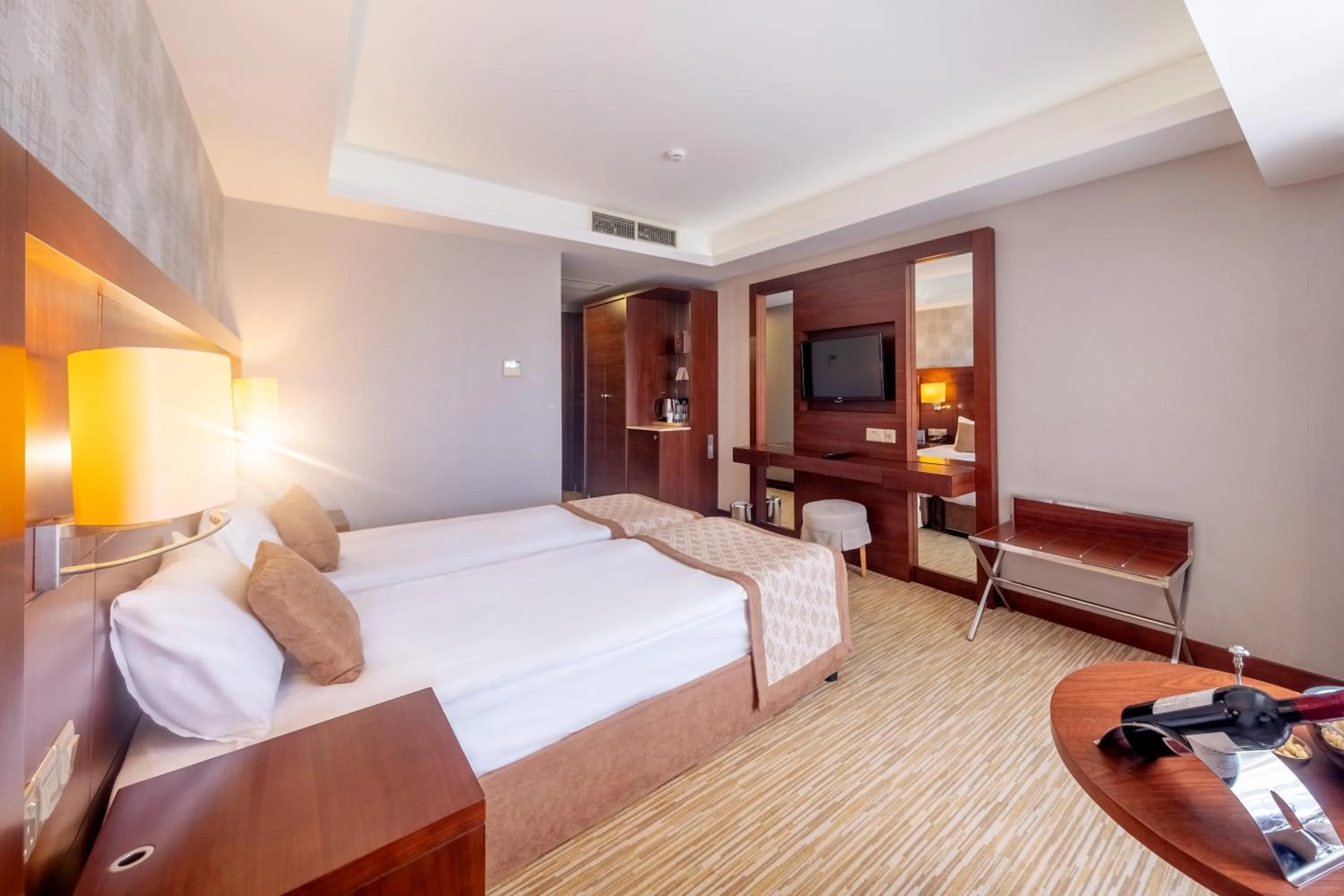Annex Standard Twin Room - single occupancy - Annex Building in Salamis Bay Conti Hotel Resort & SPA & Casino
