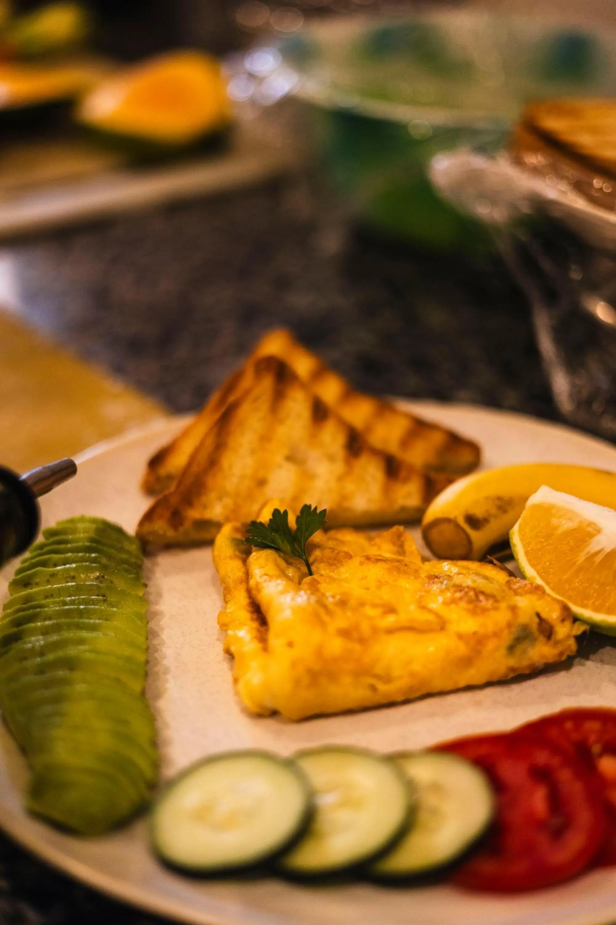 Mem Luxury Apartments and Hotel