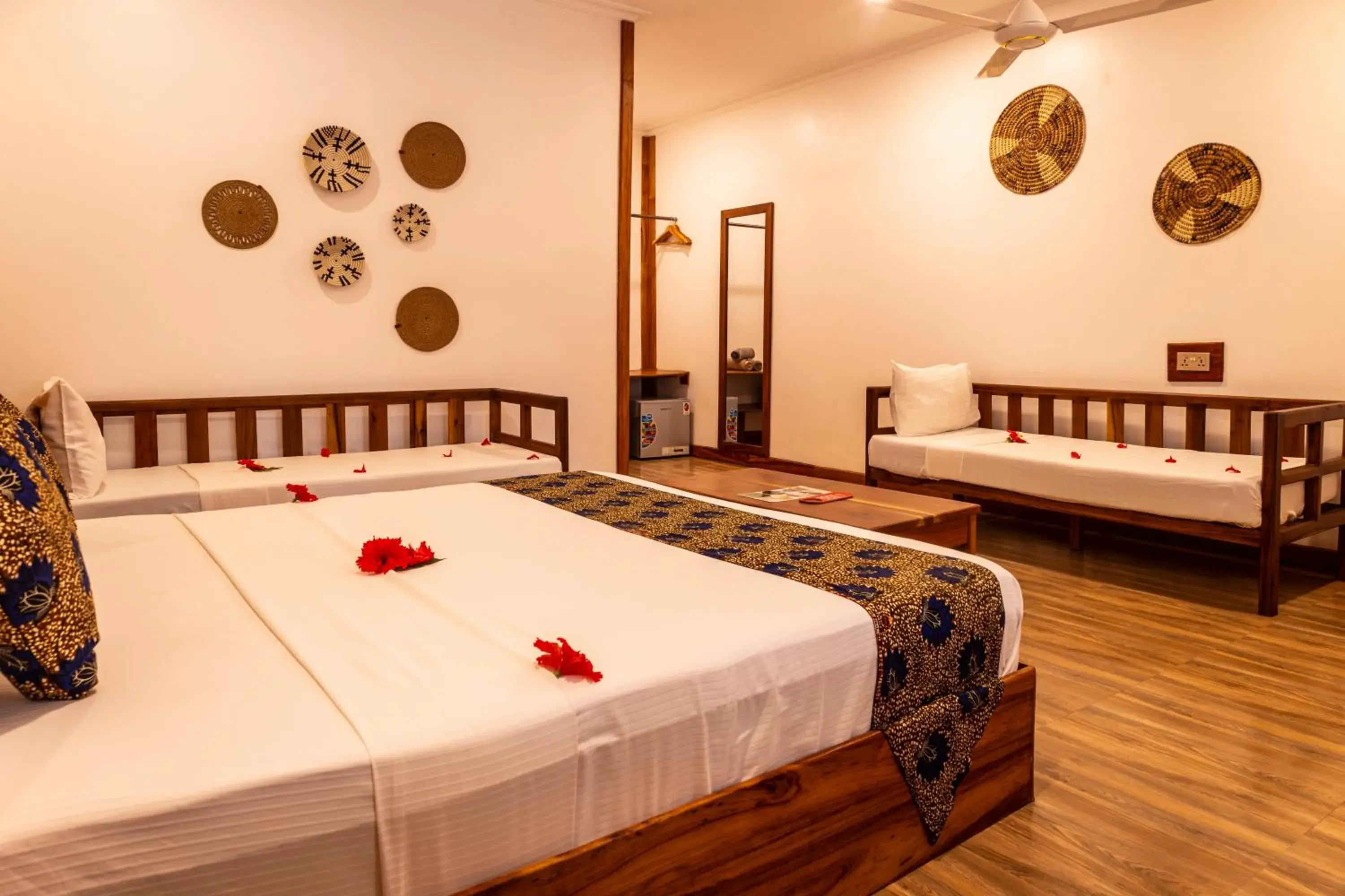 Comfort Quadruple Room in Mem Luxury Apartments and Hotel Comfort Quadruple Room in Mem Luxury Apartments and Hotel