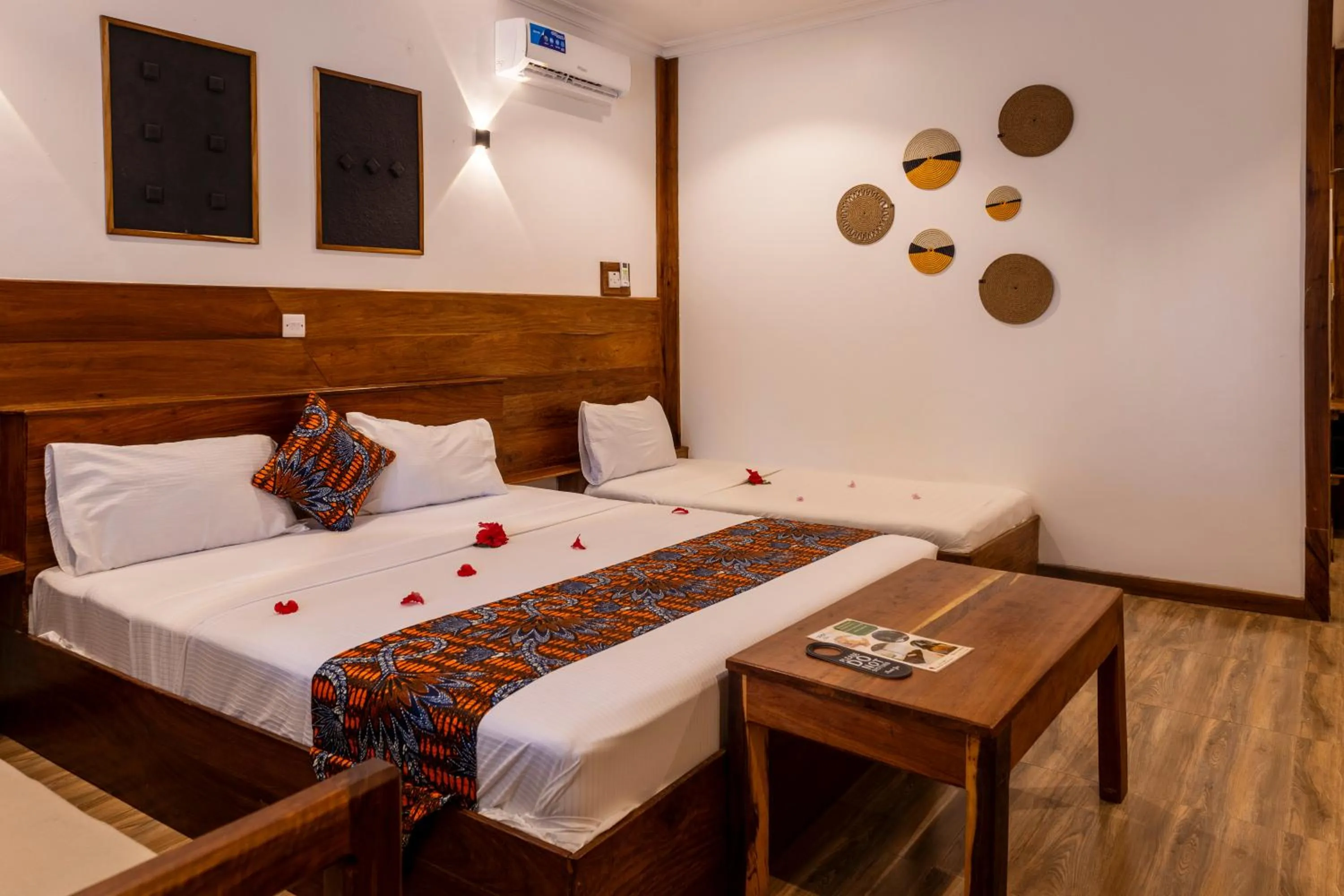 Bed in Mem Luxury Apartments and Hotel