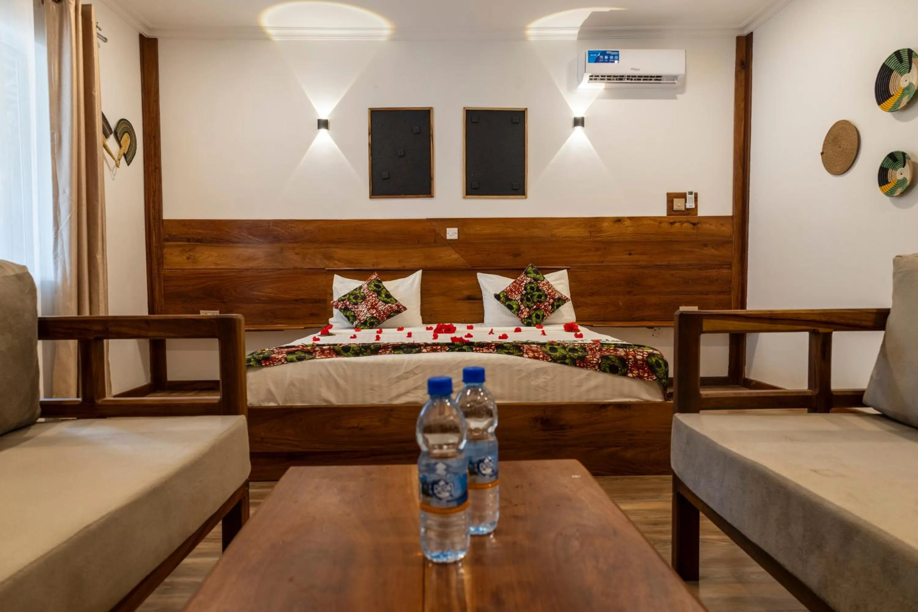 Bed in Mem Luxury Apartments and Hotel