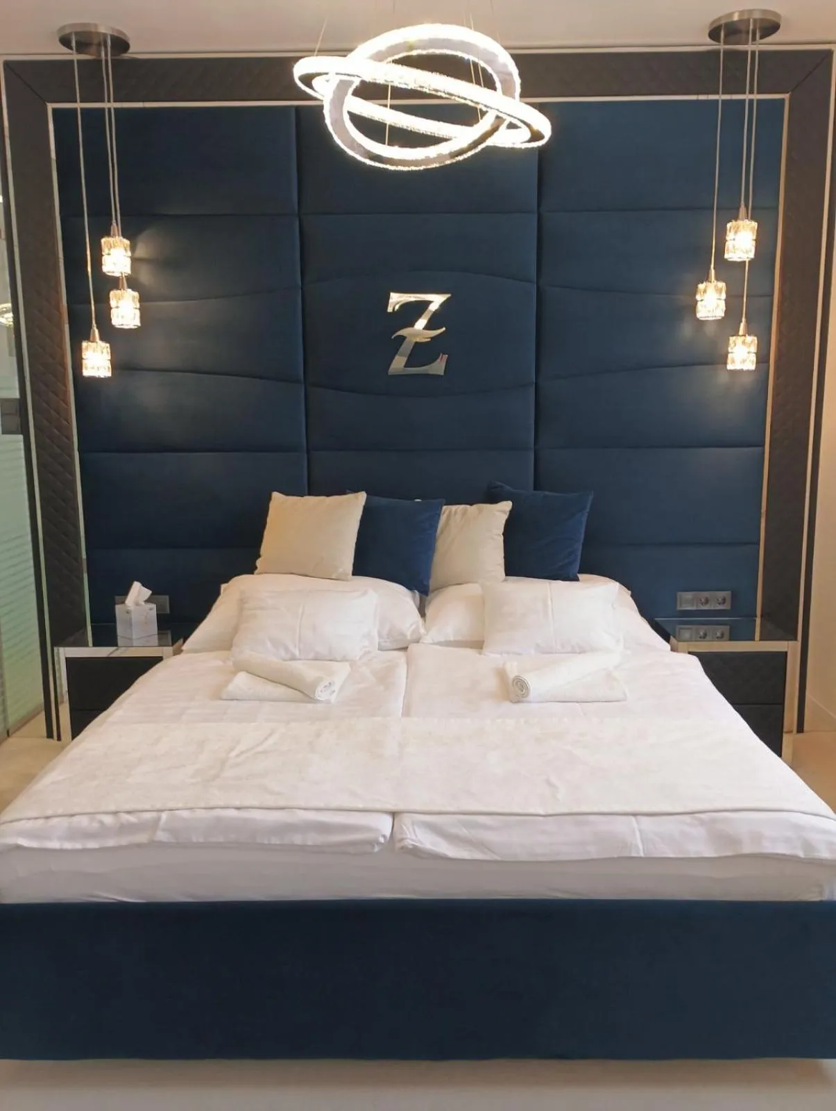 Bed in Z Rooms Boutique Smart Hotel, személyzet nélkül